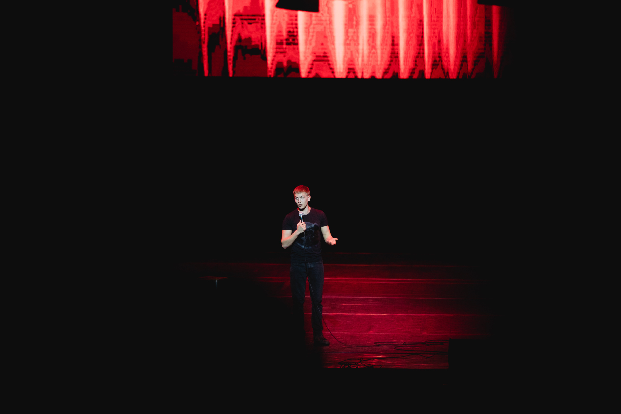 Концерт Большой Stand Up. Нурлан Сабуров и Алексей Щербаков. Репортажный фотограф Александр Задорин, Минск, Беларусь