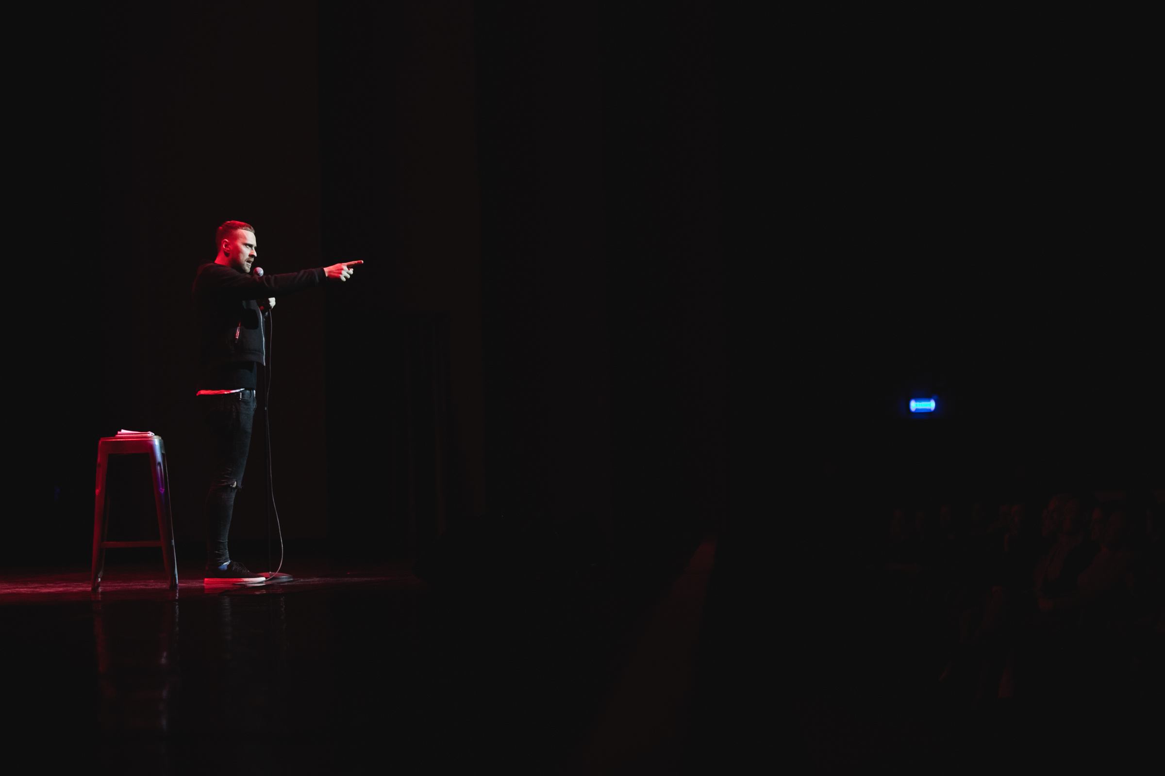 Концерт Большой Stand Up. Нурлан Сабуров и Алексей Щербаков. Репортажный фотограф Александр Задорин, Минск, Беларусь