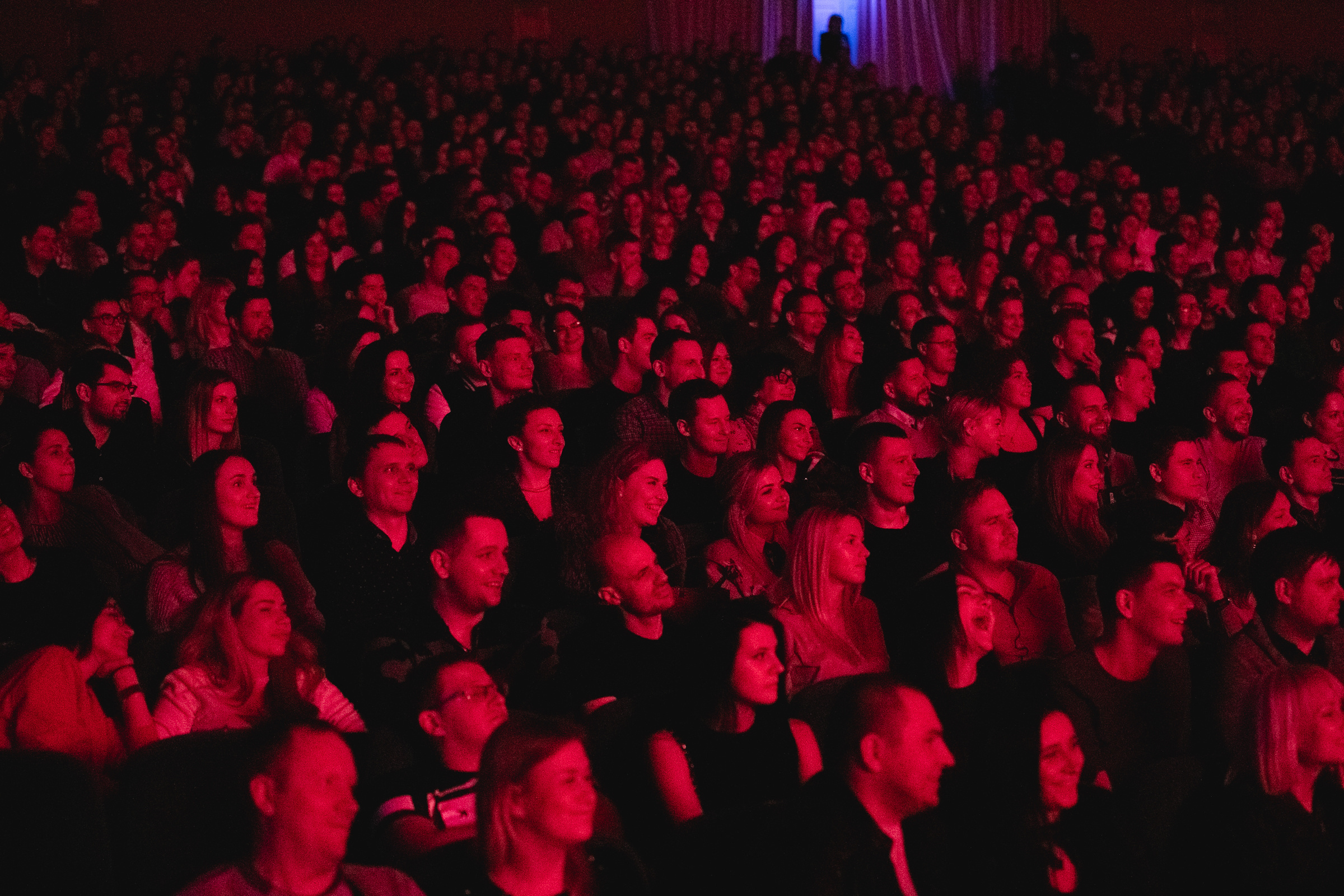 Концерт Большой Stand Up. Нурлан Сабуров и Алексей Щербаков. Репортажный фотограф Александр Задорин, Минск, Беларусь
