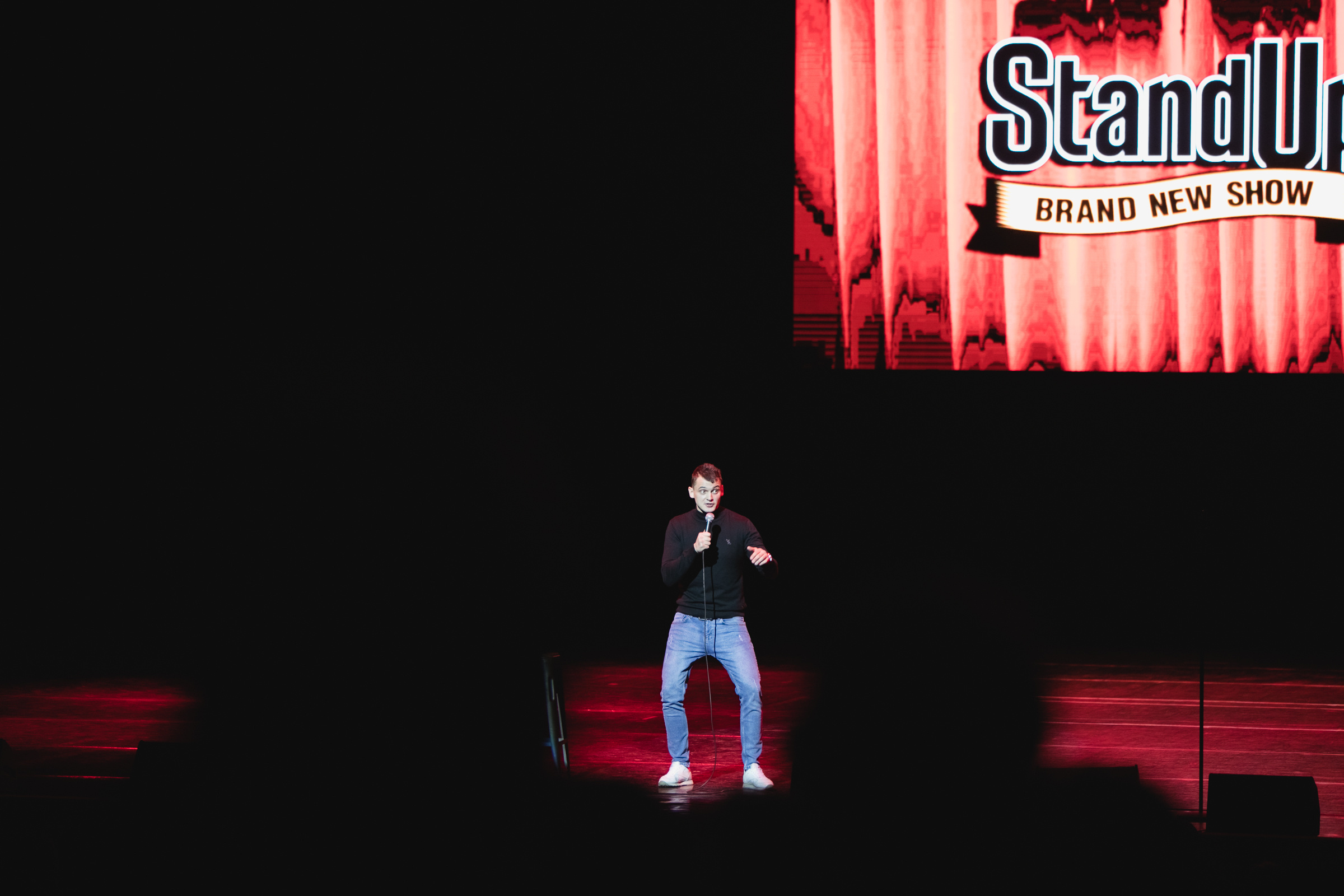 Концерт Большой Stand Up. Нурлан Сабуров и Алексей Щербаков. Репортажный фотограф Александр Задорин, Минск, Беларусь