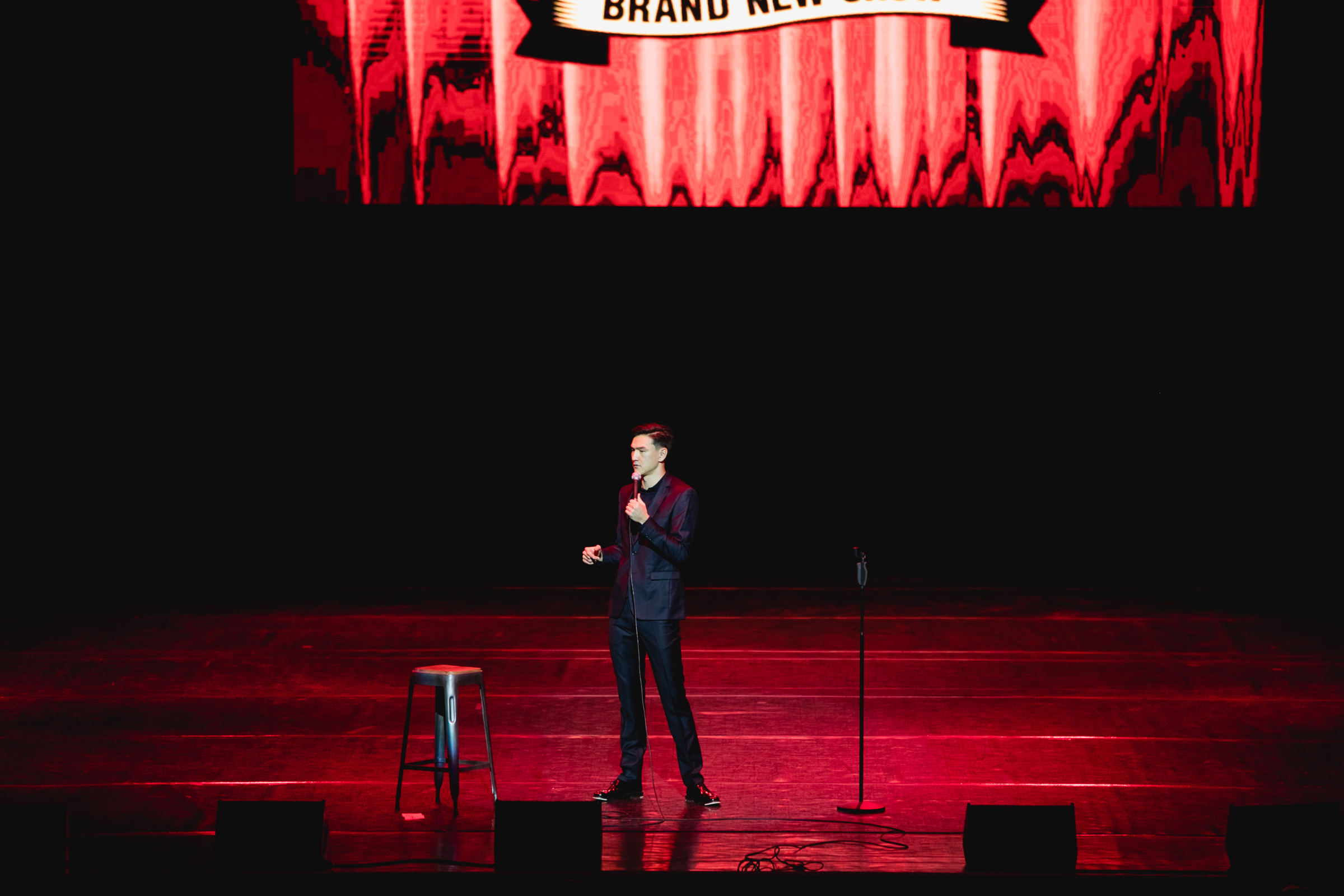 Концерт Большой Stand Up. Нурлан Сабуров и Алексей Щербаков. Репортажный фотограф Александр Задорин, Минск, Беларусь