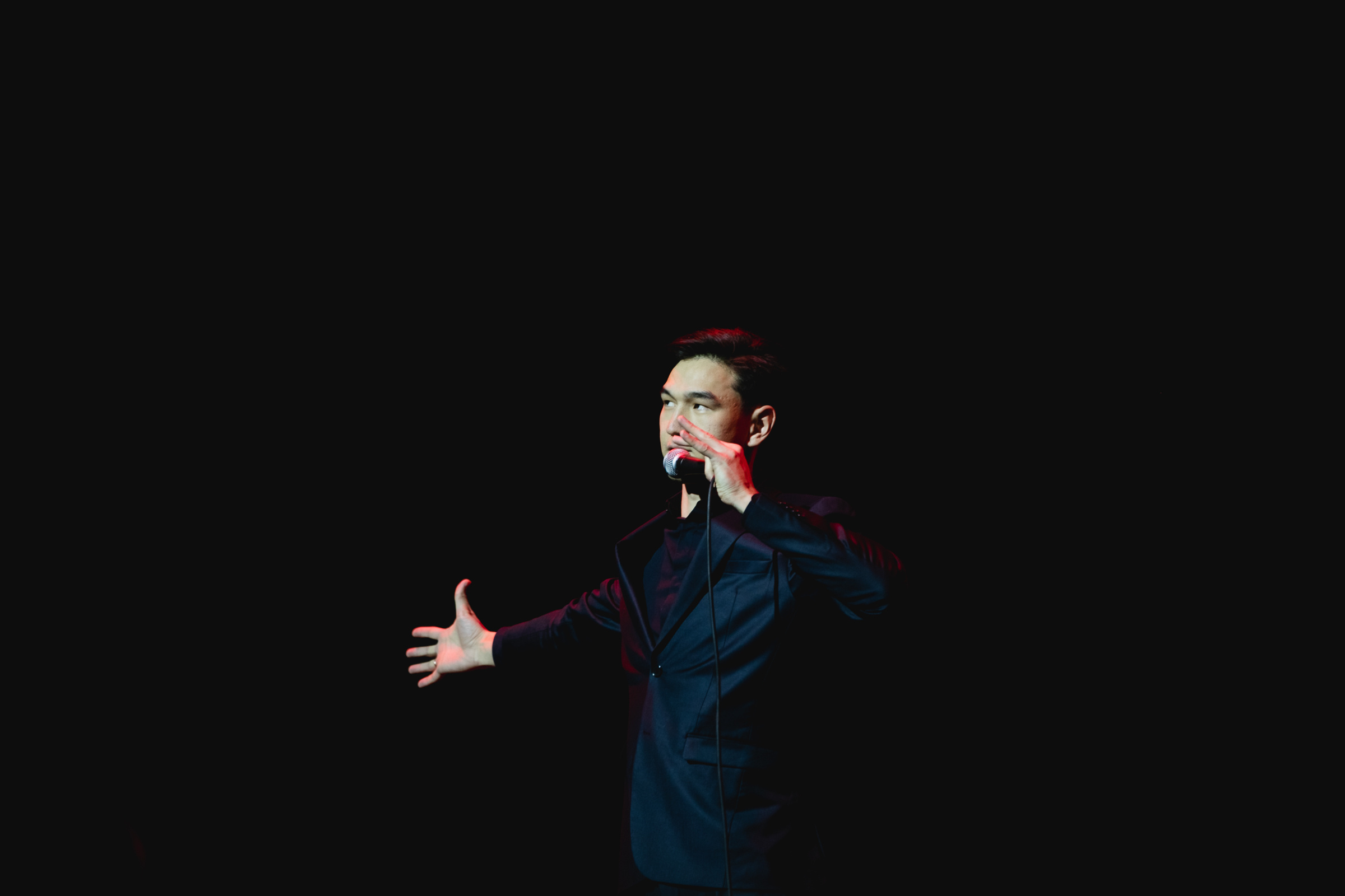 Концерт Большой Stand Up. Нурлан Сабуров и Алексей Щербаков. Репортажный фотограф Александр Задорин, Минск, Беларусь