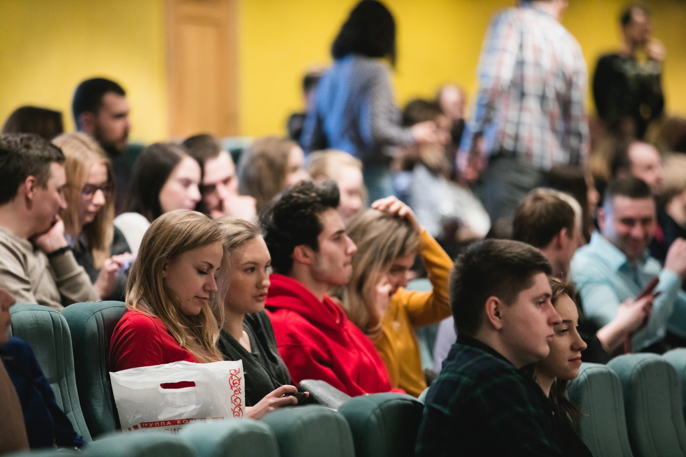 Концерт Большой Stand Up. Нурлан Сабуров и Алексей Щербаков. Репортажный фотограф Александр Задорин, Минск, Беларусь