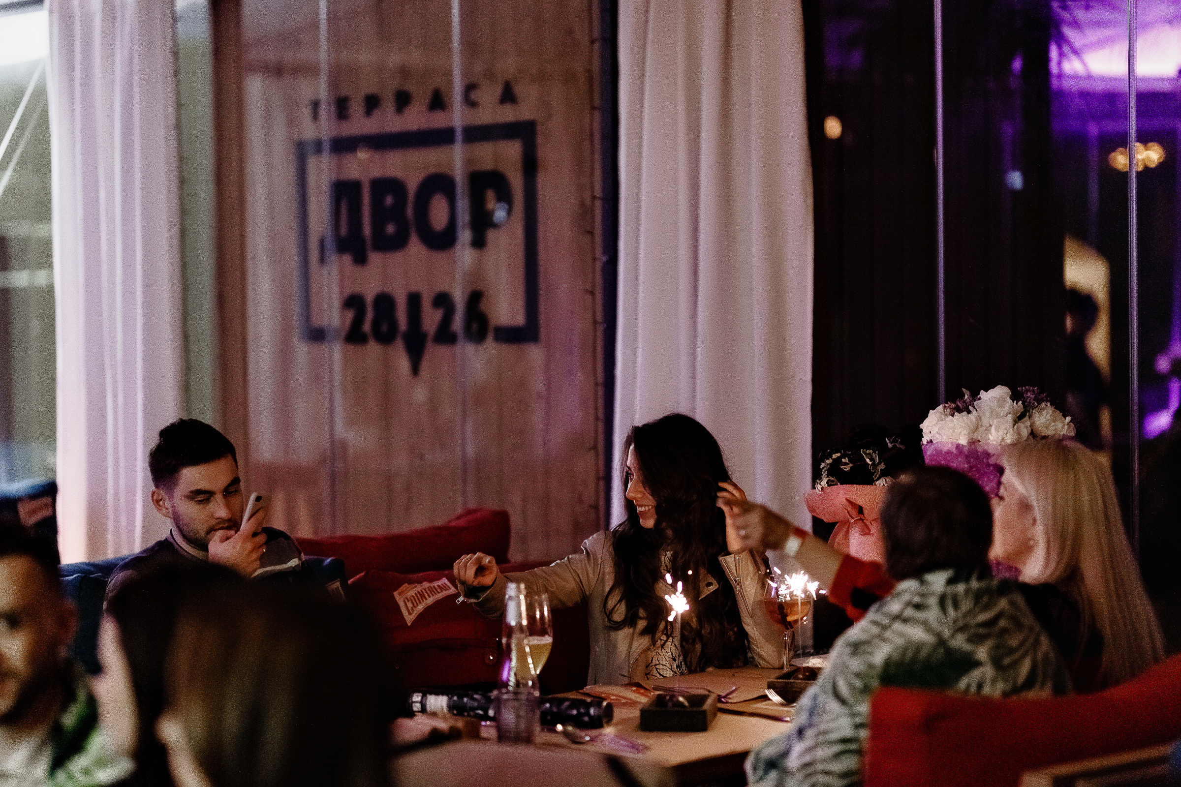 ТЕРРАСА ДВОР. Репортажный фотограф Александр Задорин, Минск, Беларусь