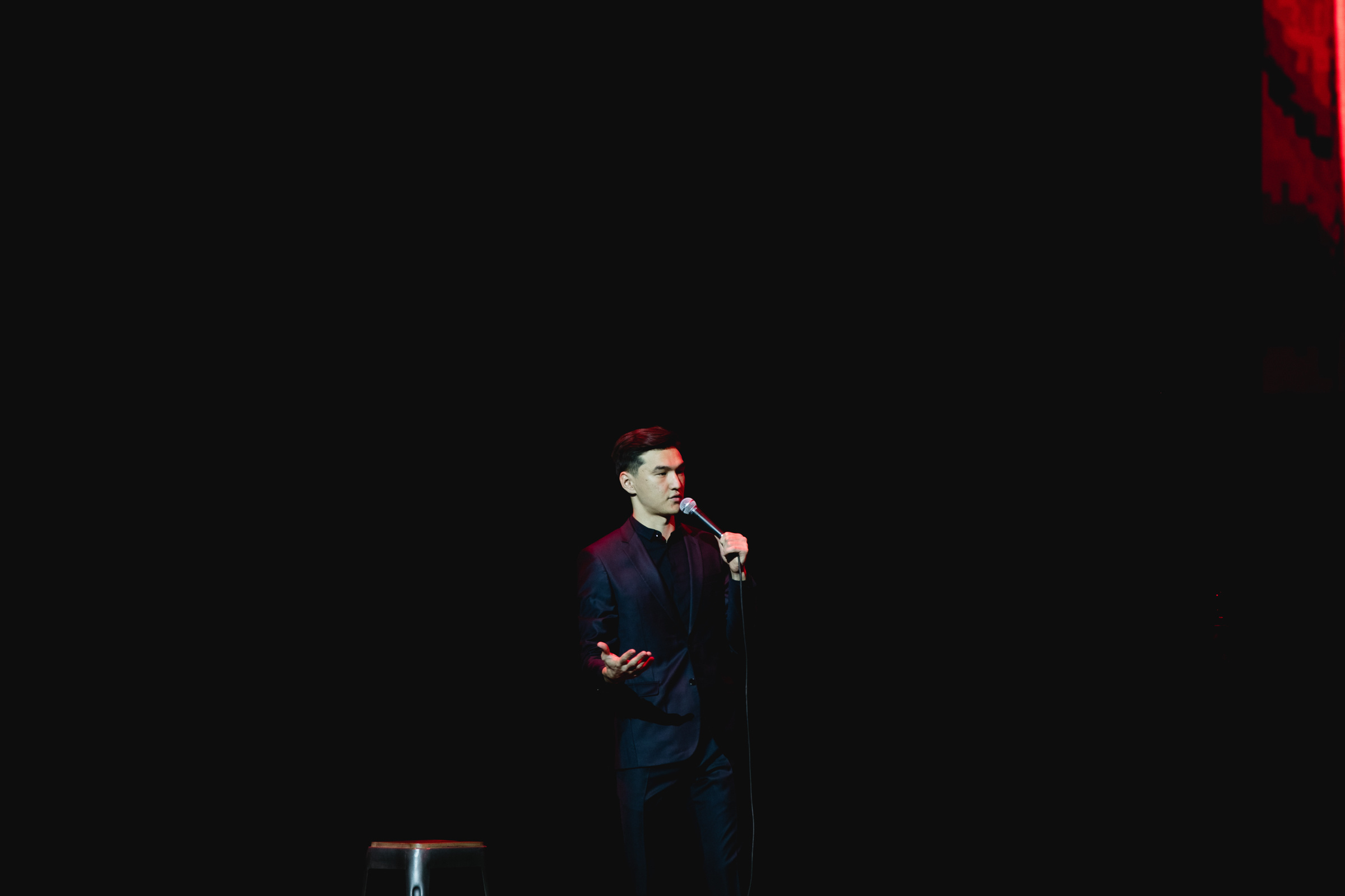 Концерт Большой Stand Up. Нурлан Сабуров и Алексей Щербаков. Репортажный фотограф Александр Задорин, Минск, Беларусь