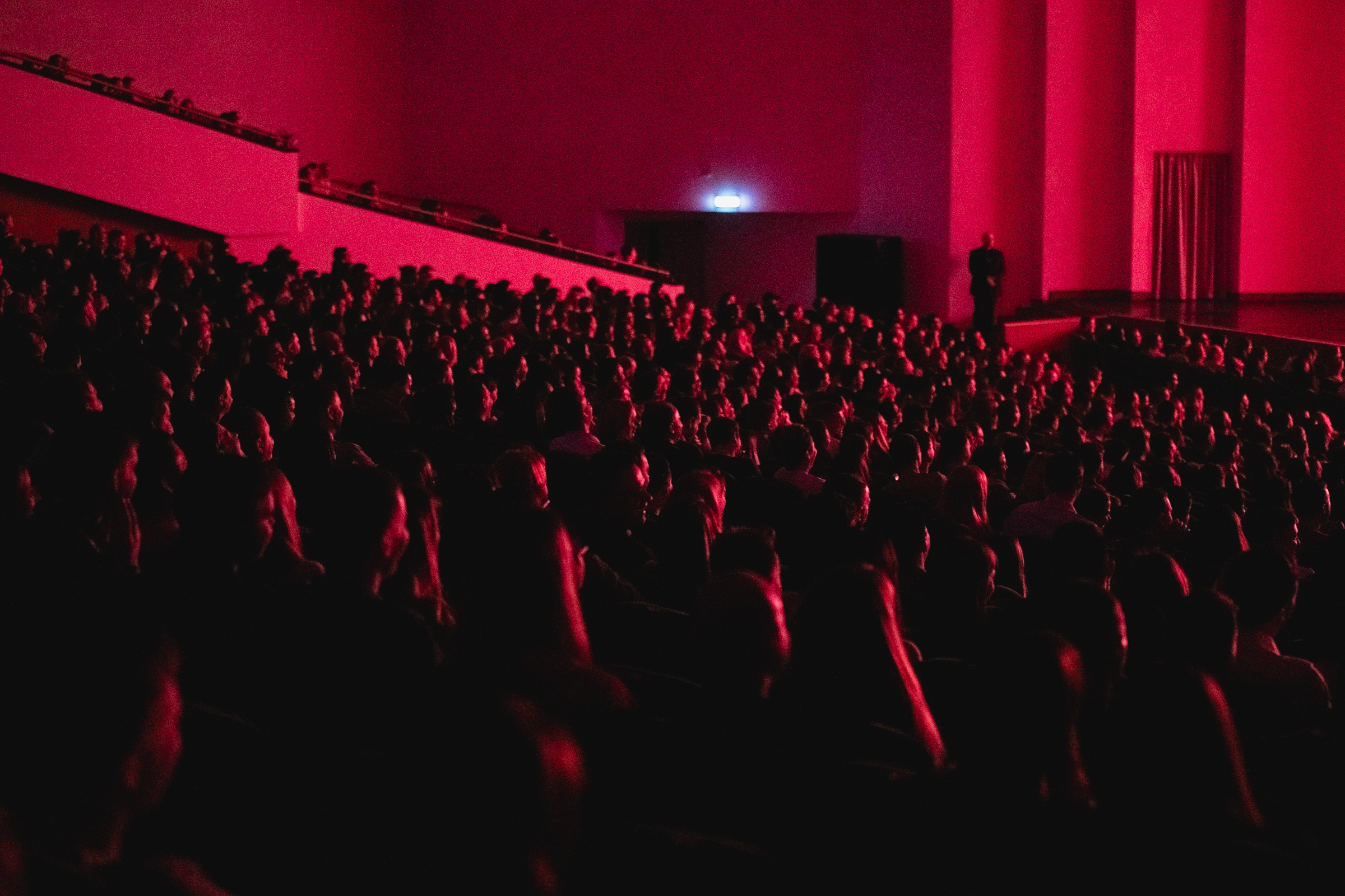 Концерт Большой Stand Up. Нурлан Сабуров и Алексей Щербаков. Репортажный фотограф Александр Задорин, Минск, Беларусь
