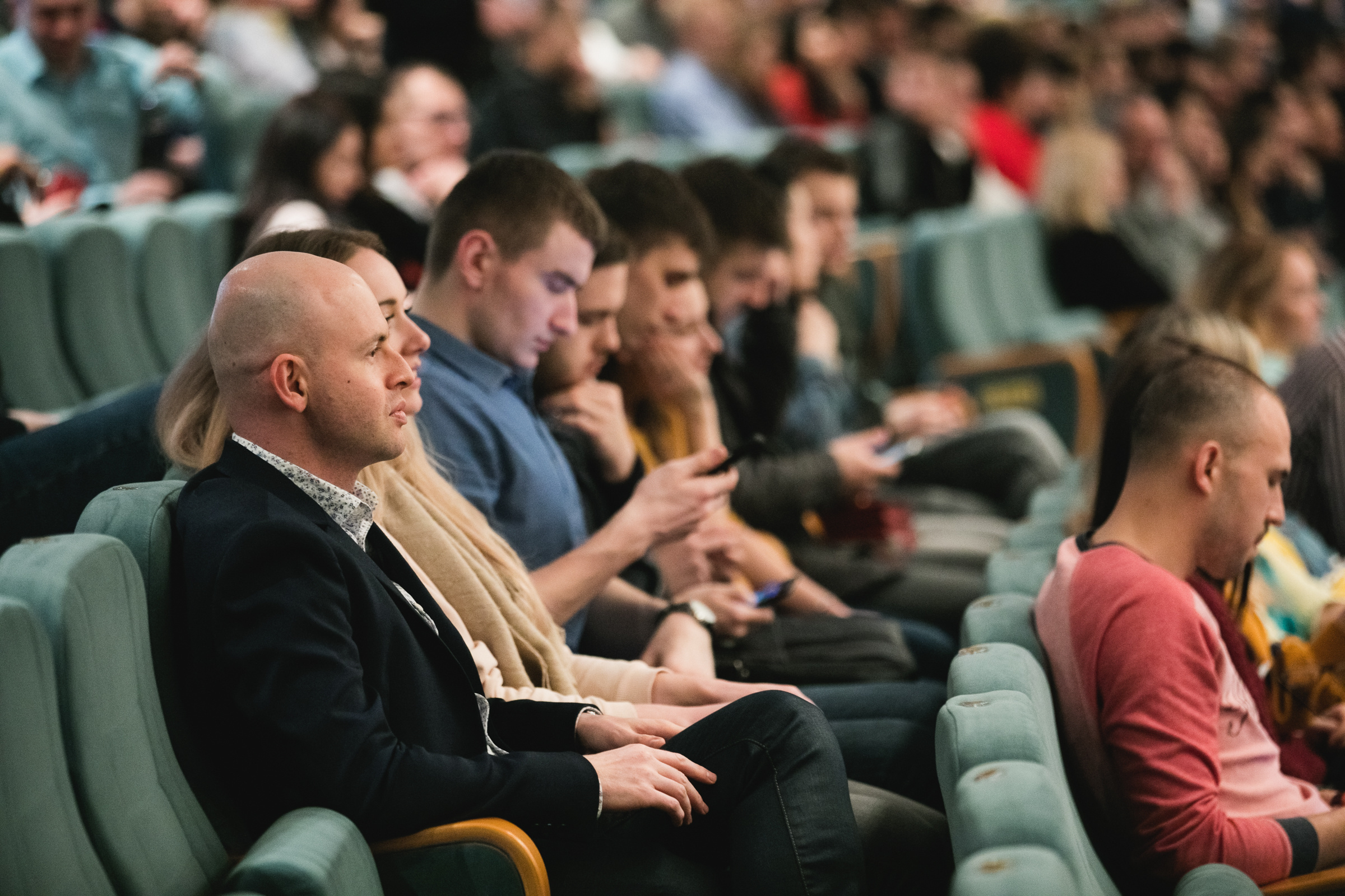 Концерт Большой Stand Up. Нурлан Сабуров и Алексей Щербаков. Репортажный фотограф Александр Задорин, Минск, Беларусь