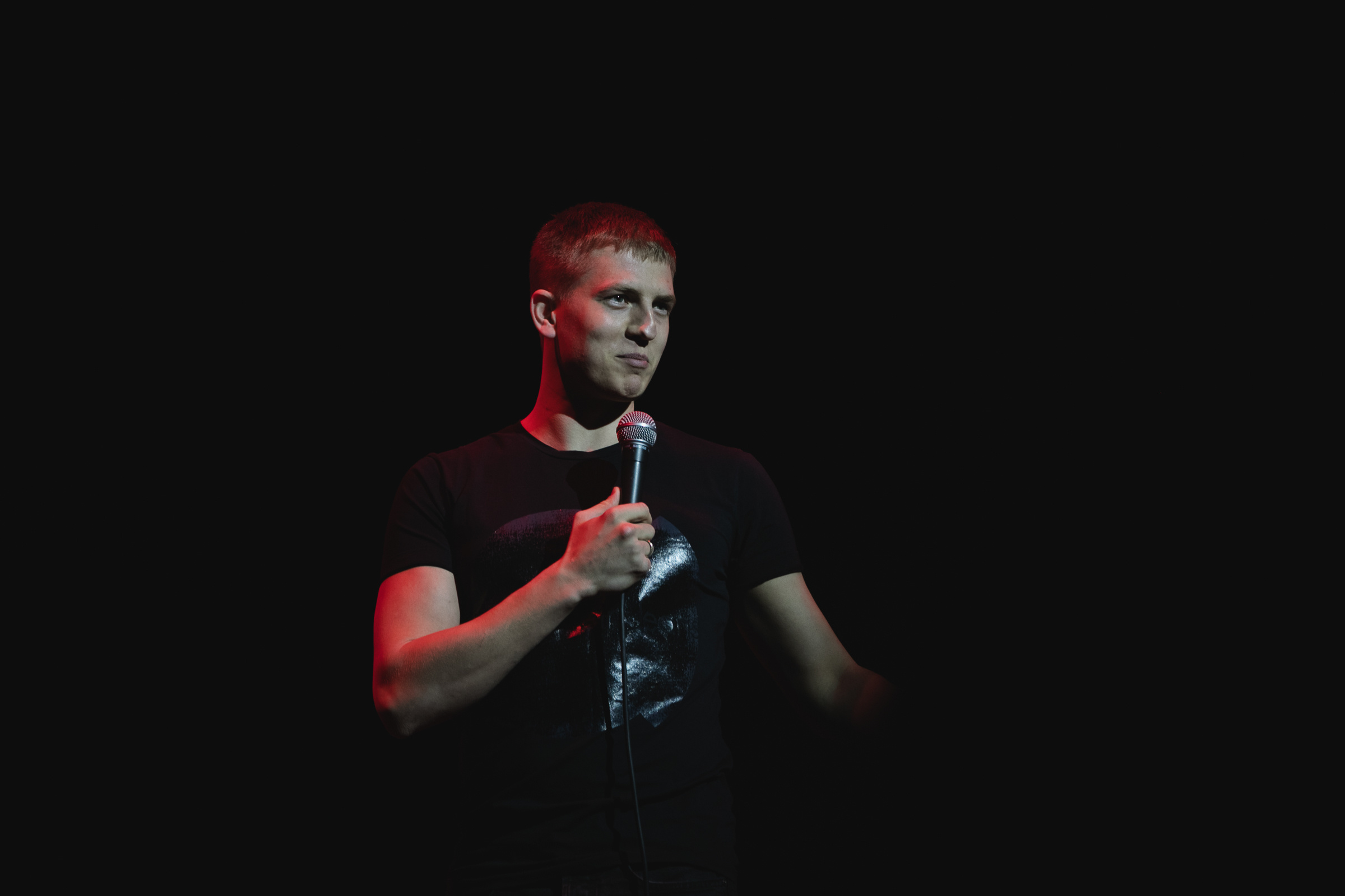 Концерт Большой Stand Up. Нурлан Сабуров и Алексей Щербаков. Репортажный фотограф Александр Задорин, Минск, Беларусь