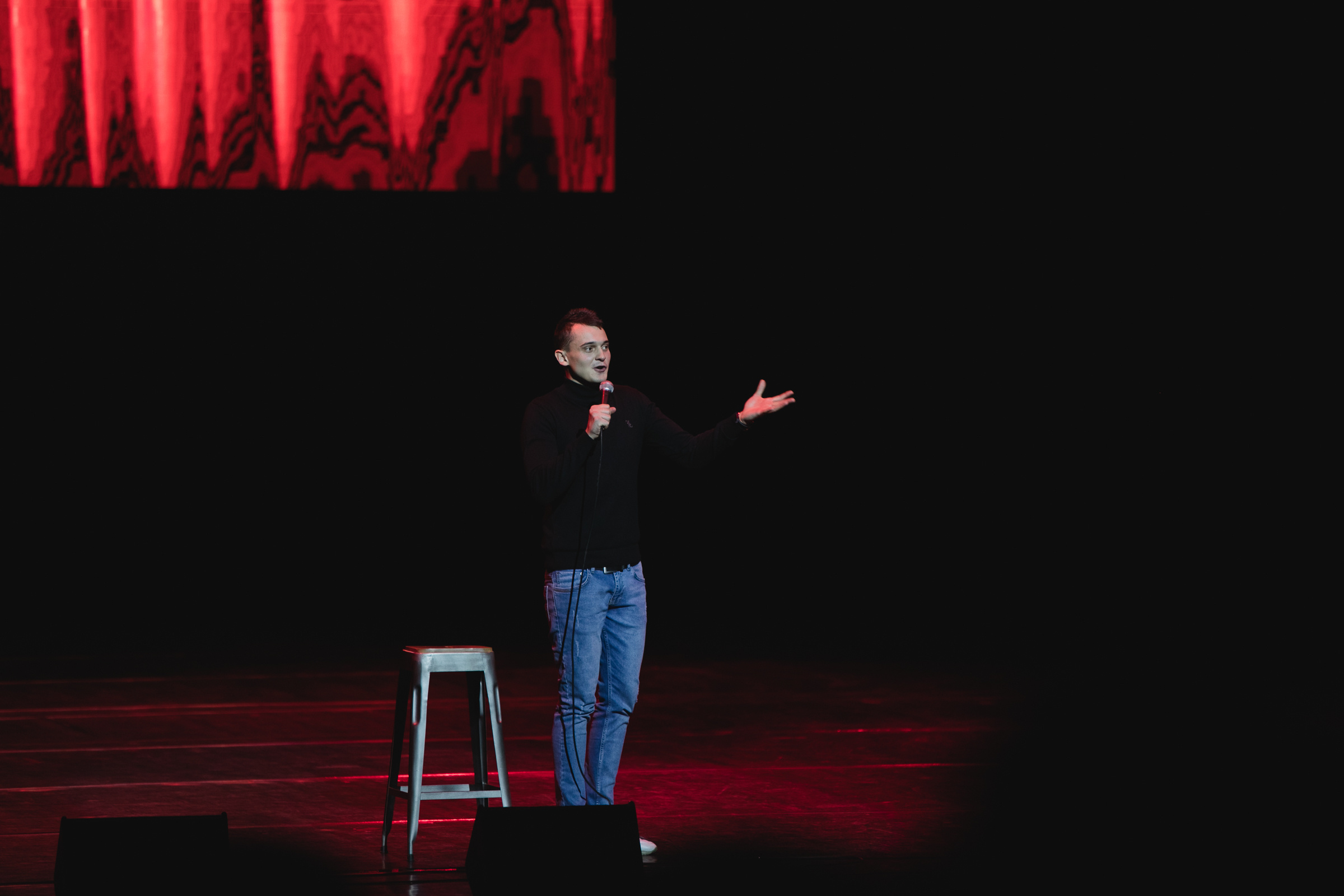 Концерт Большой Stand Up. Нурлан Сабуров и Алексей Щербаков. Репортажный фотограф Александр Задорин, Минск, Беларусь