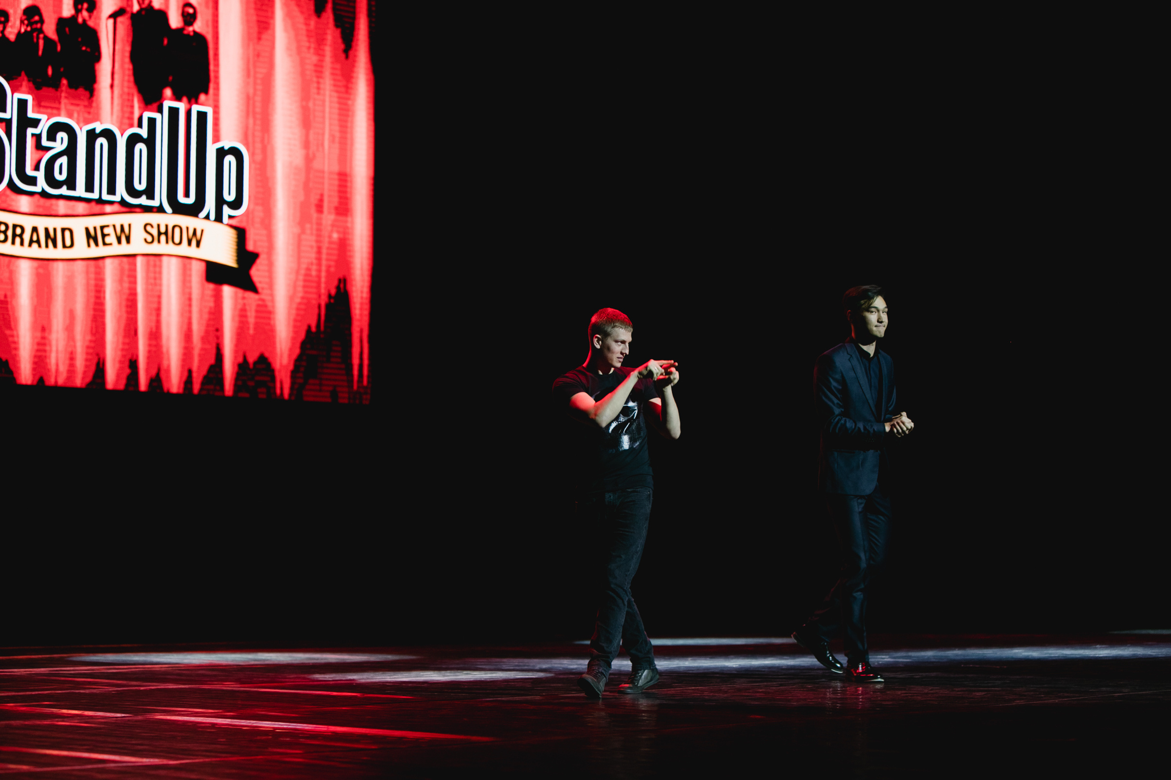 Концерт Большой Stand Up. Нурлан Сабуров и Алексей Щербаков. Репортажный фотограф Александр Задорин, Минск, Беларусь