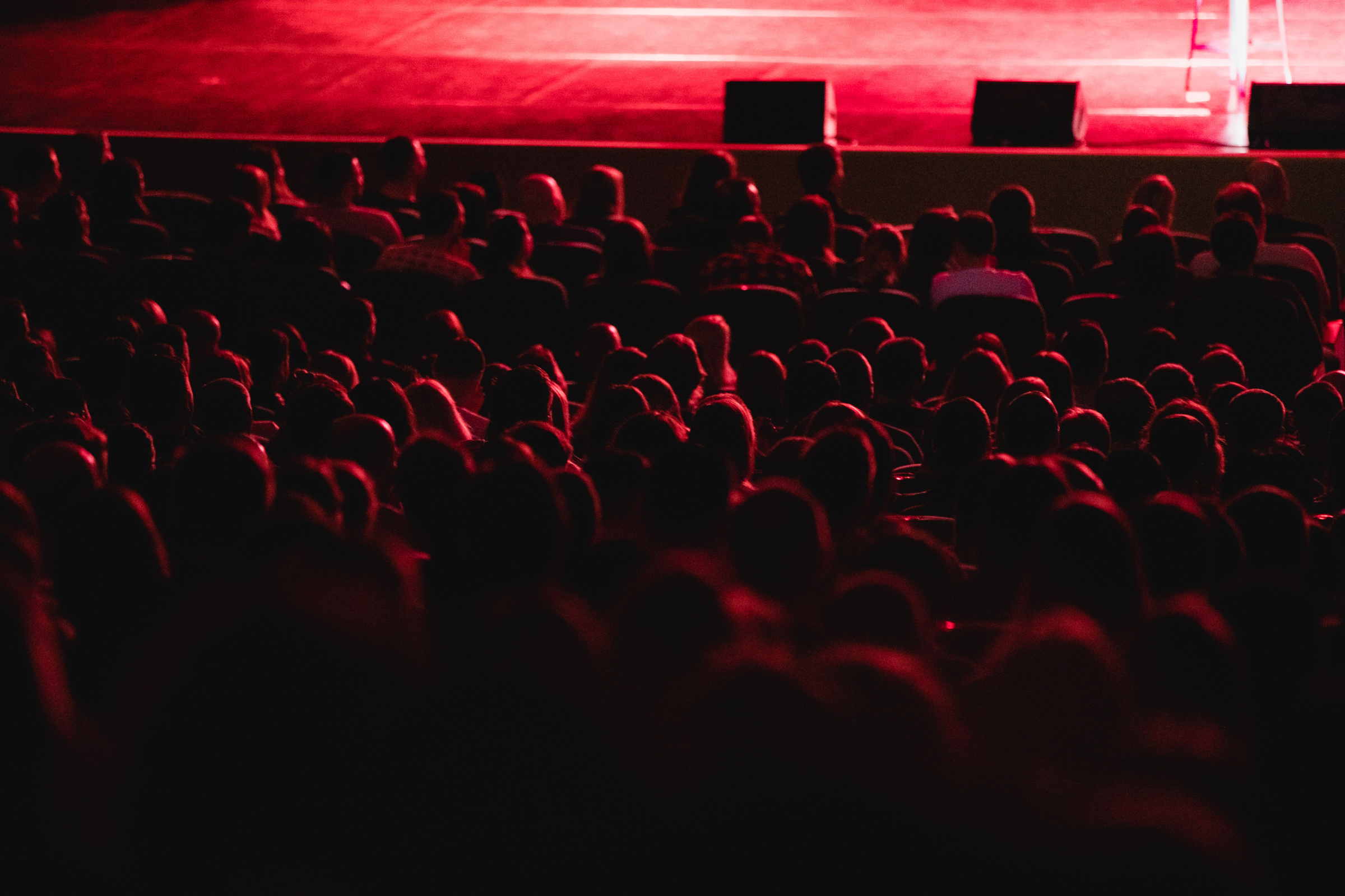 Концерт Большой Stand Up. Нурлан Сабуров и Алексей Щербаков. Репортажный фотограф Александр Задорин, Минск, Беларусь