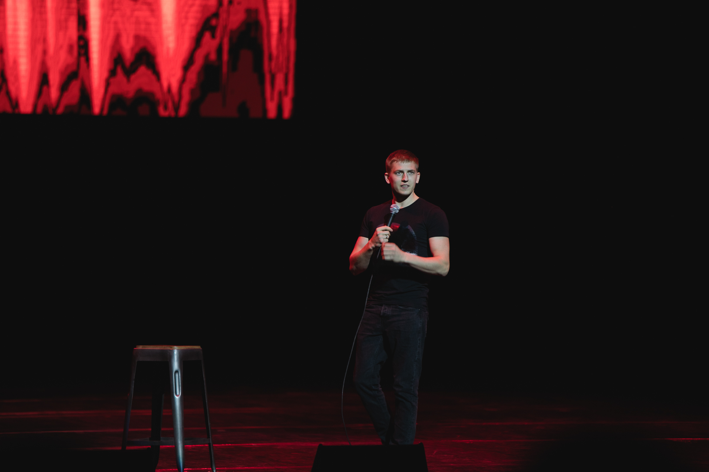 Концерт Большой Stand Up. Нурлан Сабуров и Алексей Щербаков. Репортажный фотограф Александр Задорин, Минск, Беларусь