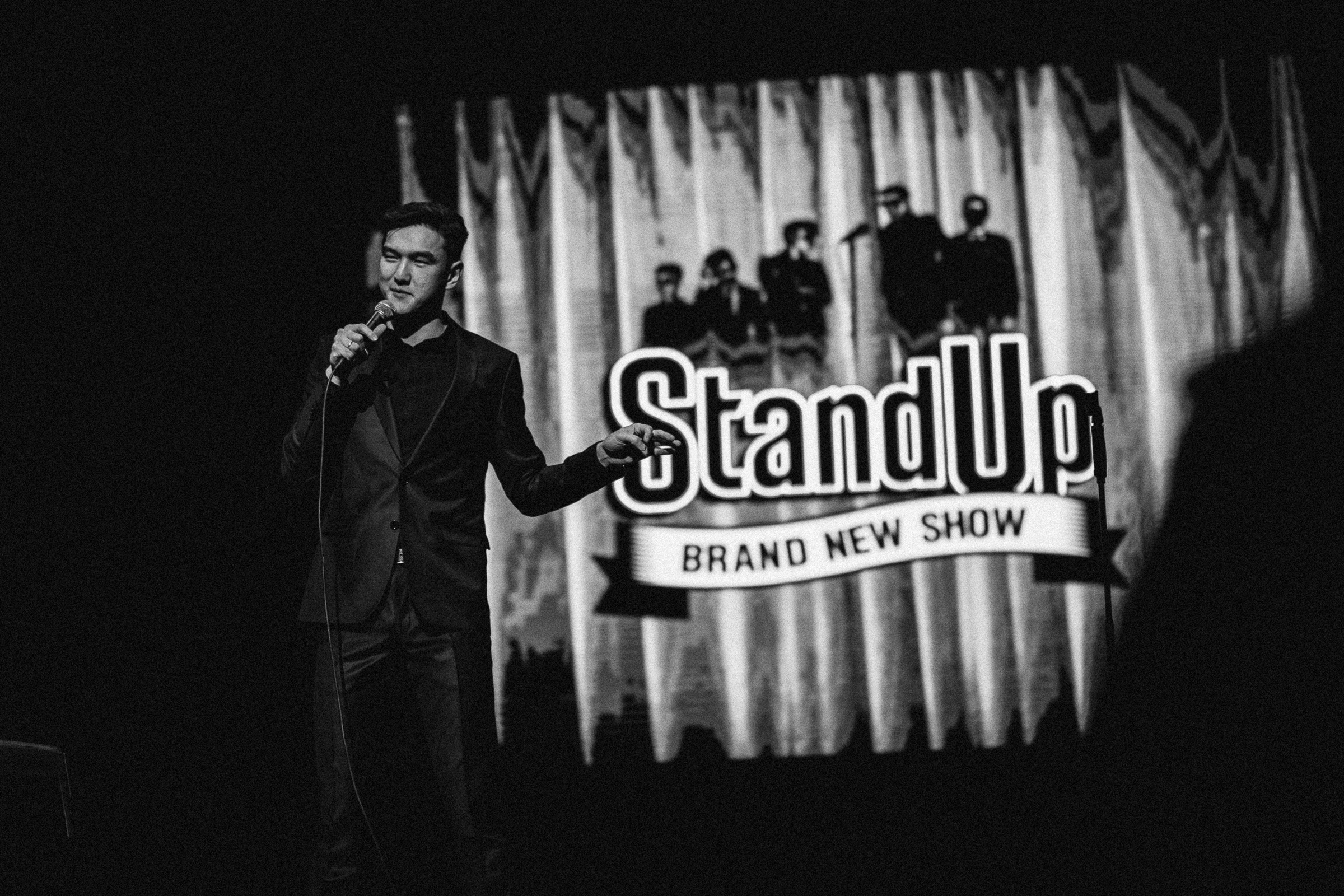 Концерт Большой Stand Up. Нурлан Сабуров и Алексей Щербаков. Репортажный фотограф Александр Задорин, Минск, Беларусь