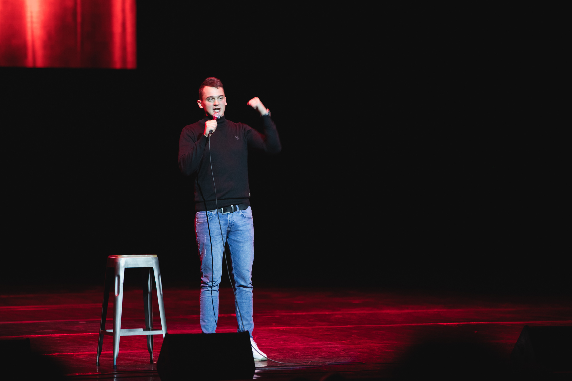 Концерт Большой Stand Up. Нурлан Сабуров и Алексей Щербаков. Репортажный фотограф Александр Задорин, Минск, Беларусь
