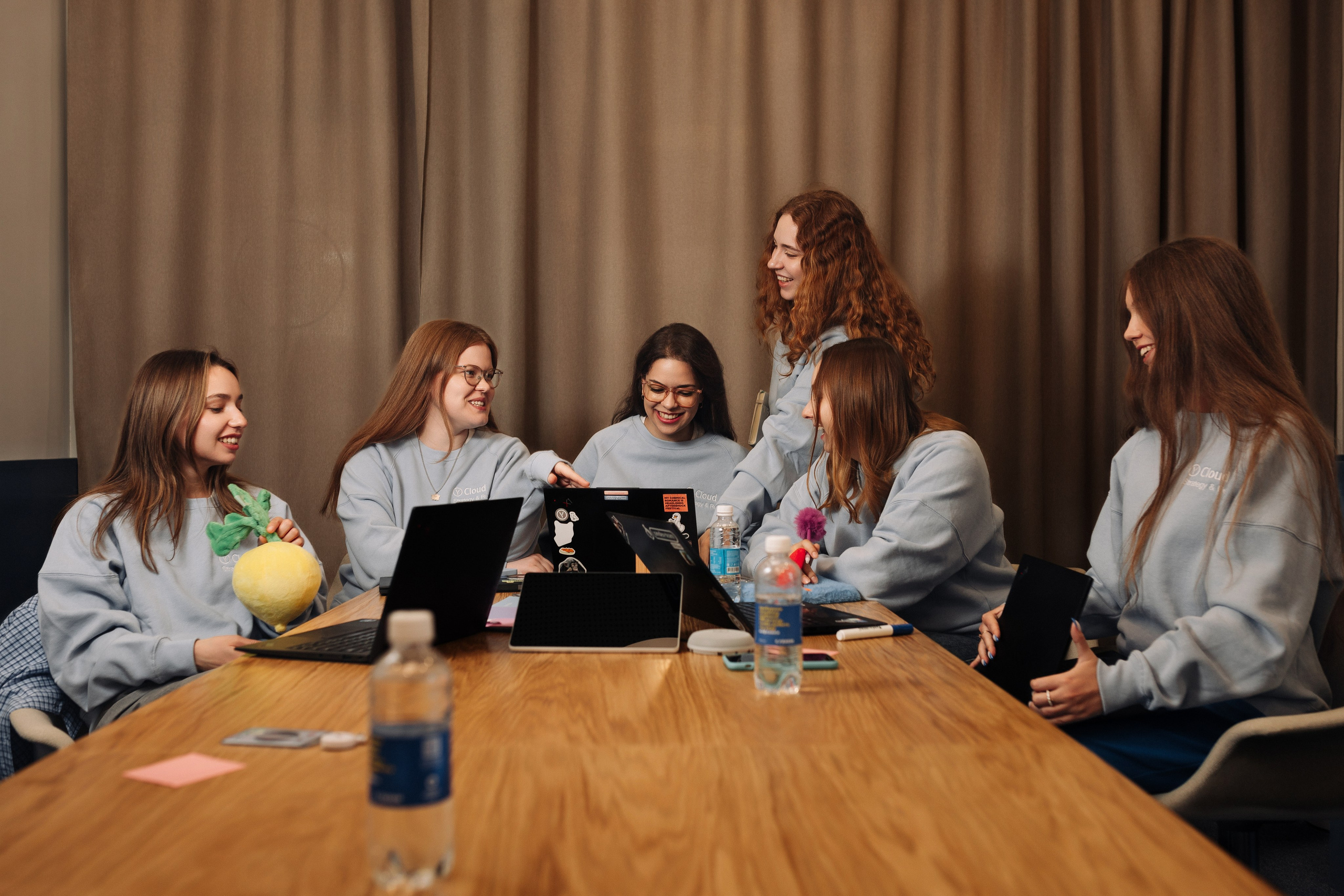 Корпоративная фотосъемка в офисе | Бизнес-фотограф Москва. Timeless фотография для семьи и бизнеса | Борис Коробочко | Москва / Истра