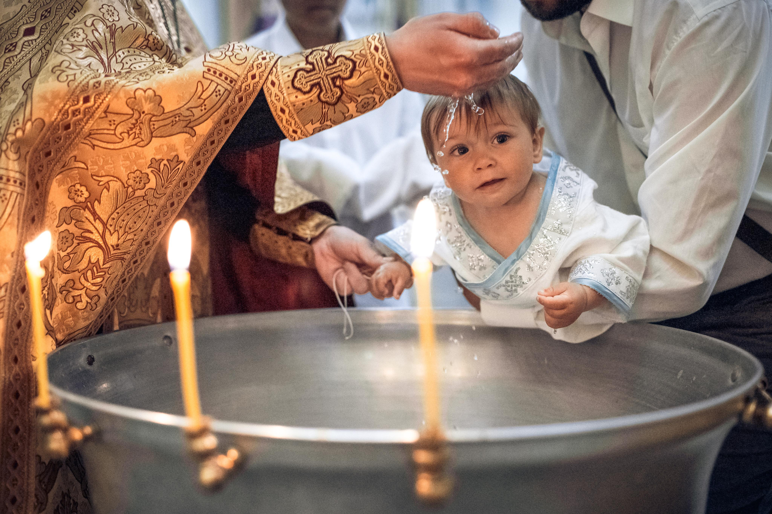 КРЕЩЕНИЕ ЛЕОНИДА. Семейный фотограф Ирис Сенченко