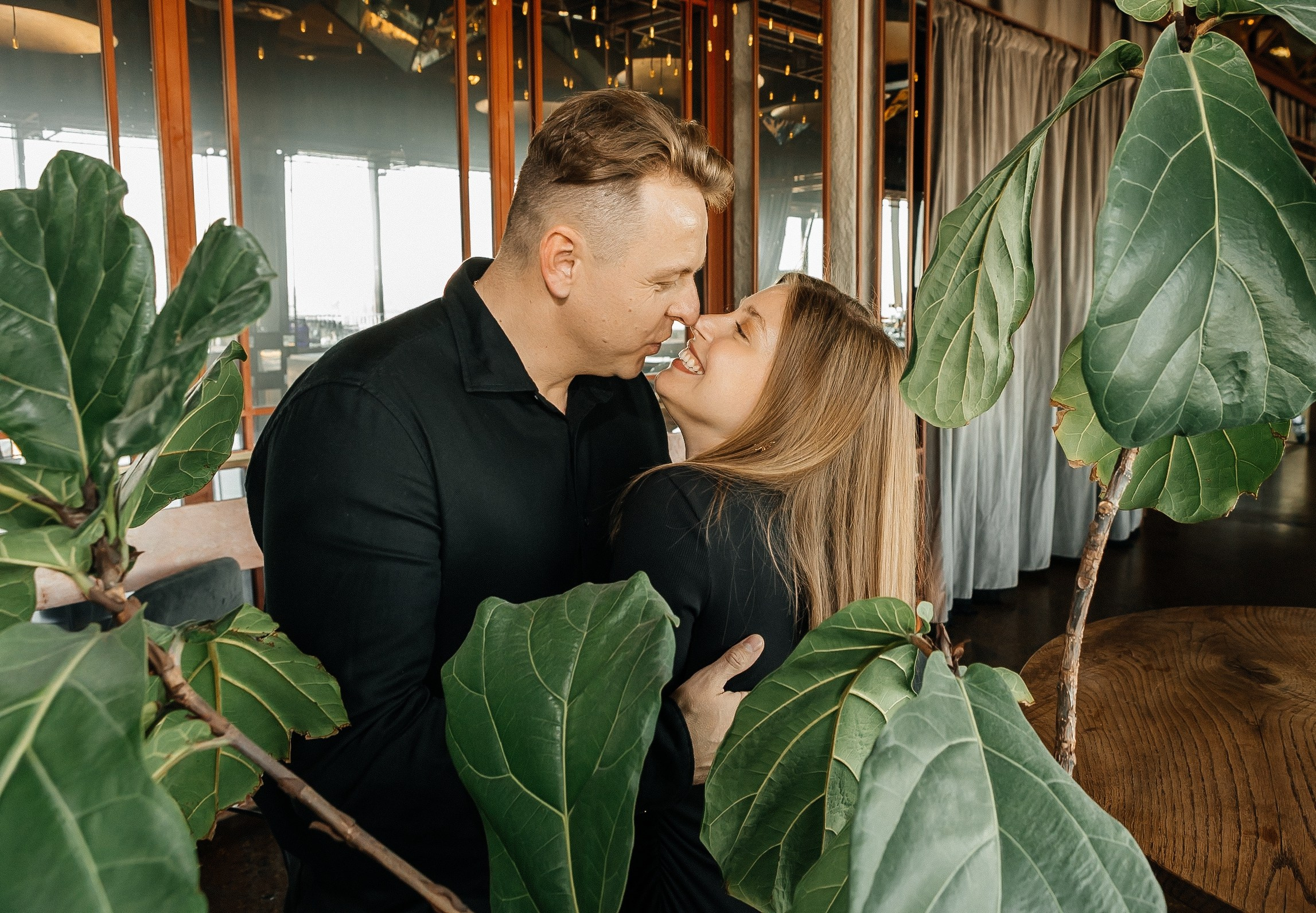 Предложение руки и сердца. Ресторан F11❤. Репортажный и свадебный фотограф в Санкт-Петербурге Романов Вадим