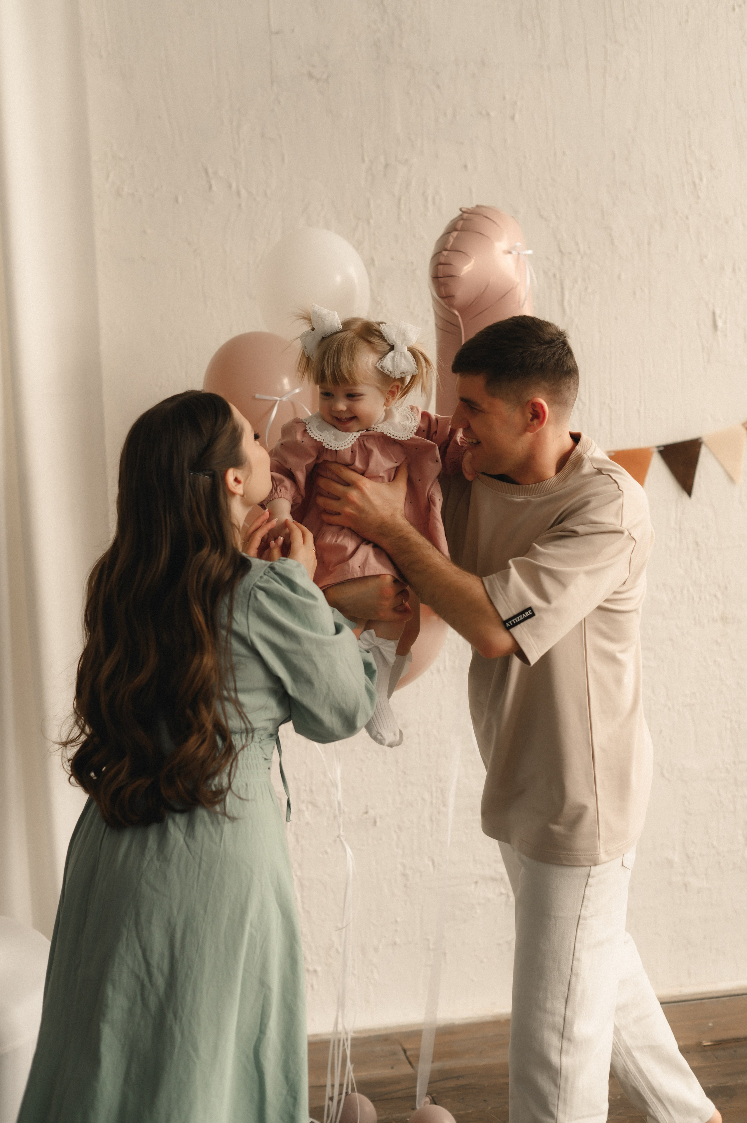 Годик Аделине. Студийная съёмка. Семейный фотограф в г. Ставрополь, Сорокина Мария