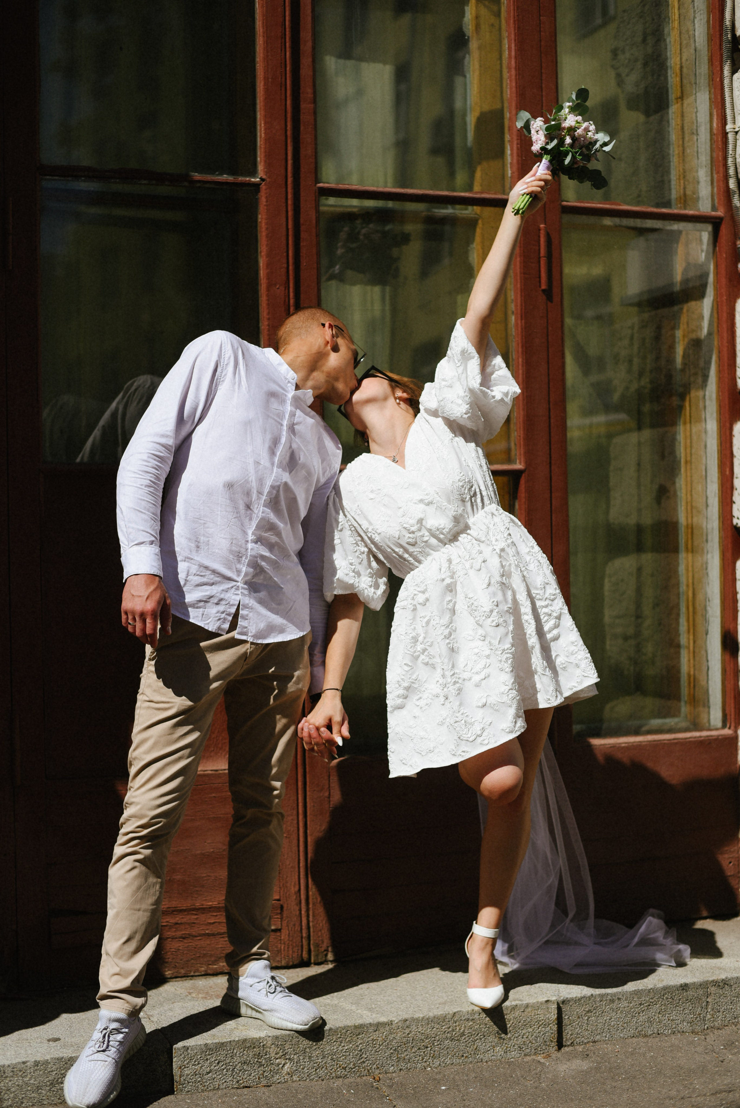 Андрей и Дарья ЗАГС № 4 Свадебная прогулка по городу. Фотограф Лола Волна, город Москва