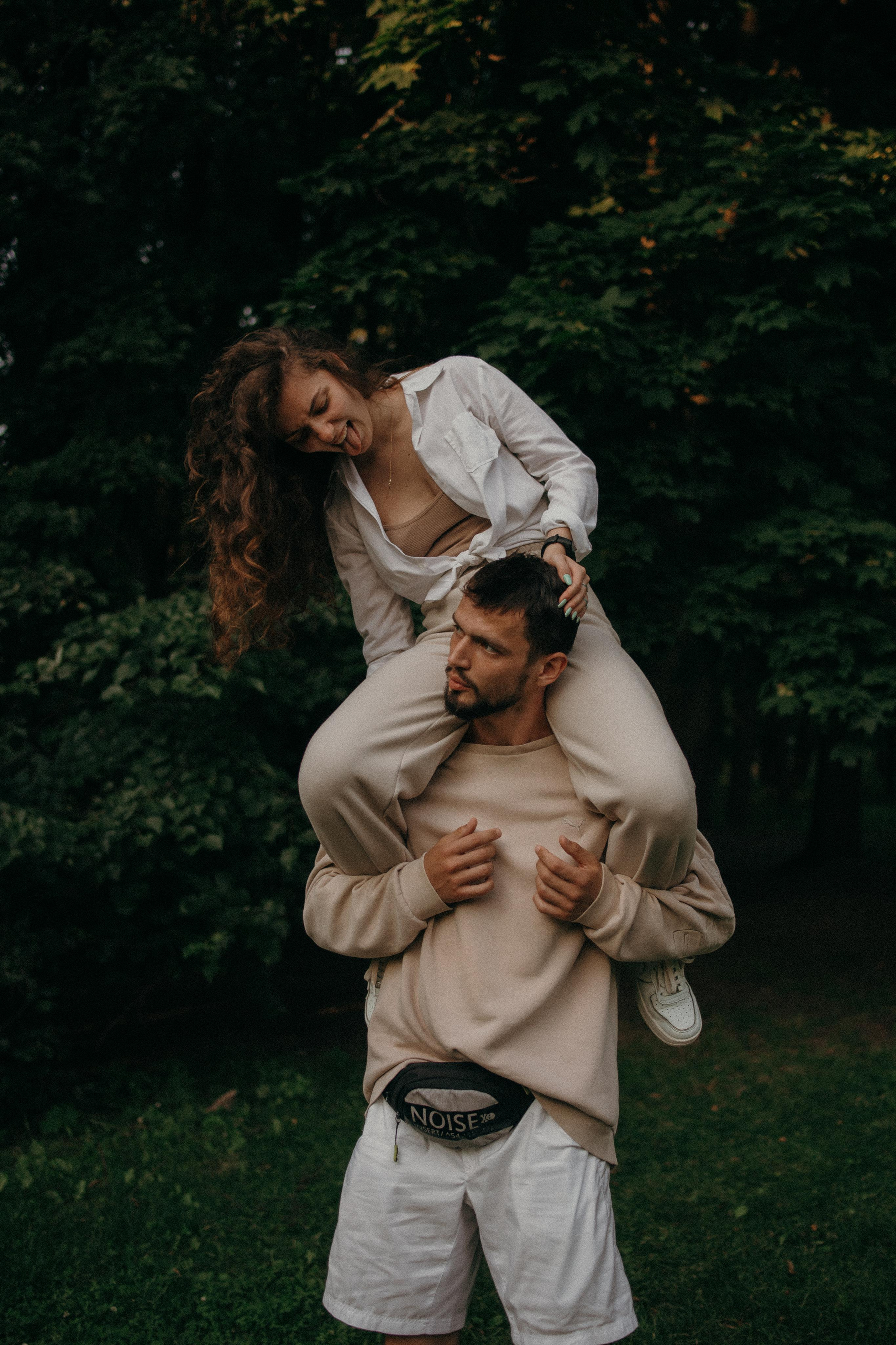 Лиза и Андрей Парк Горького. Анна Ларина — Lifestyle фотограф в Москве