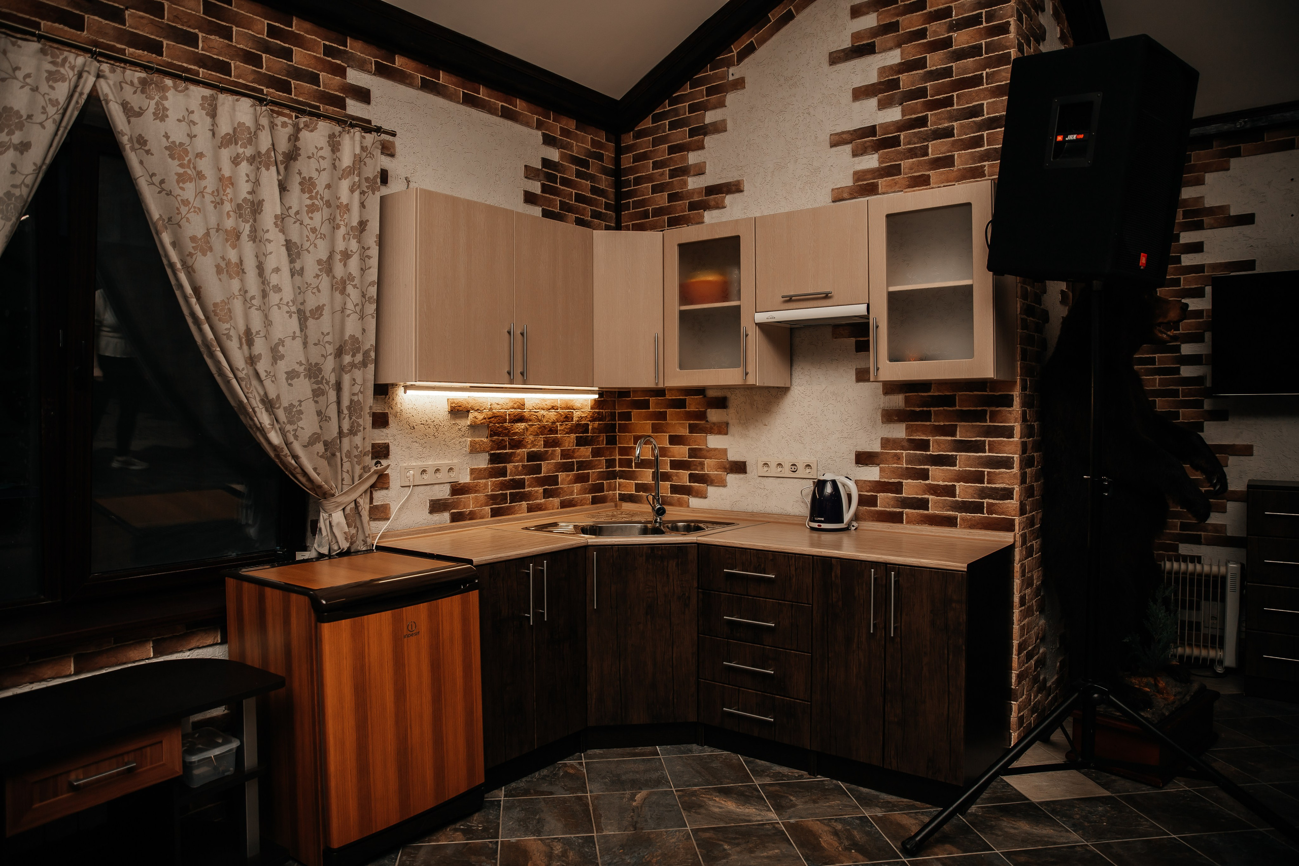 База отдыха в Тверской области. Кафе и развлечения. Фотограф недвижимости и контент-съемки в СПб