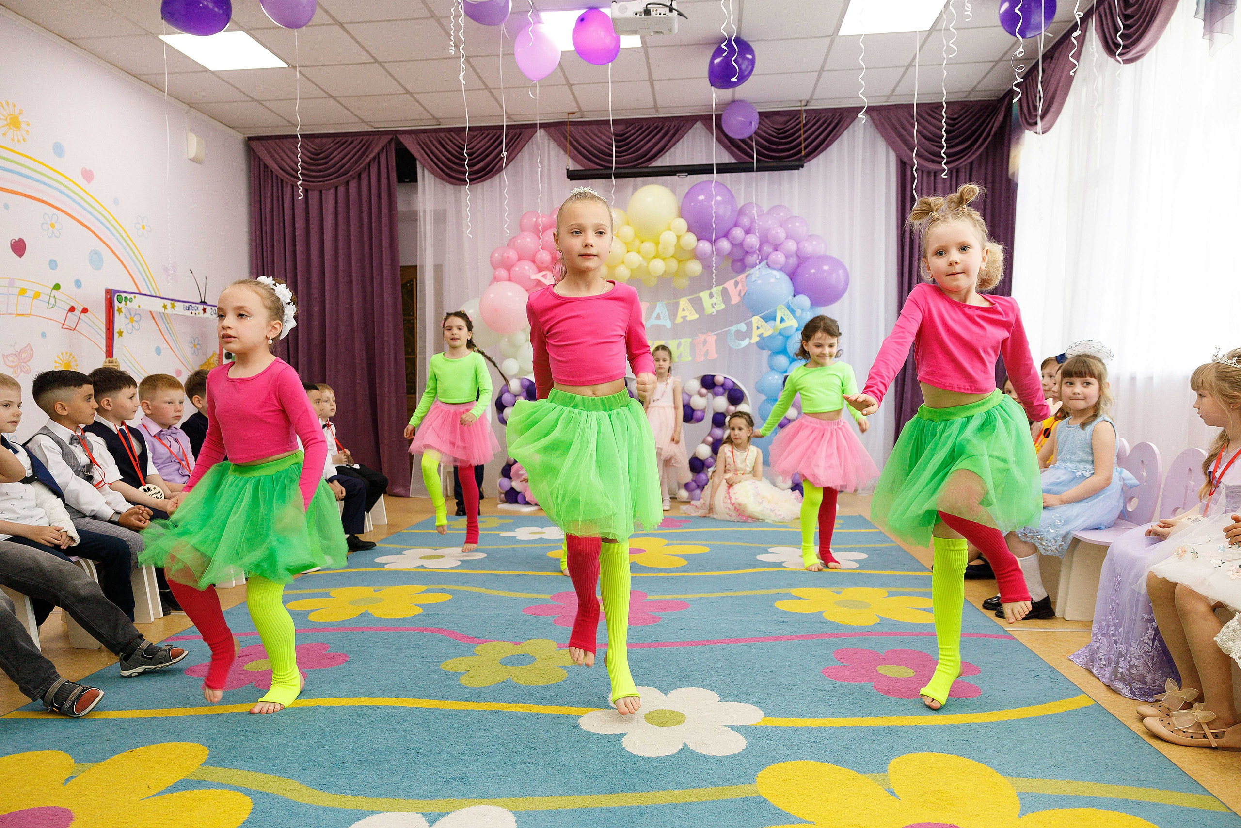 Выпускной детского сада № 179. Photoalbum-vl.ru