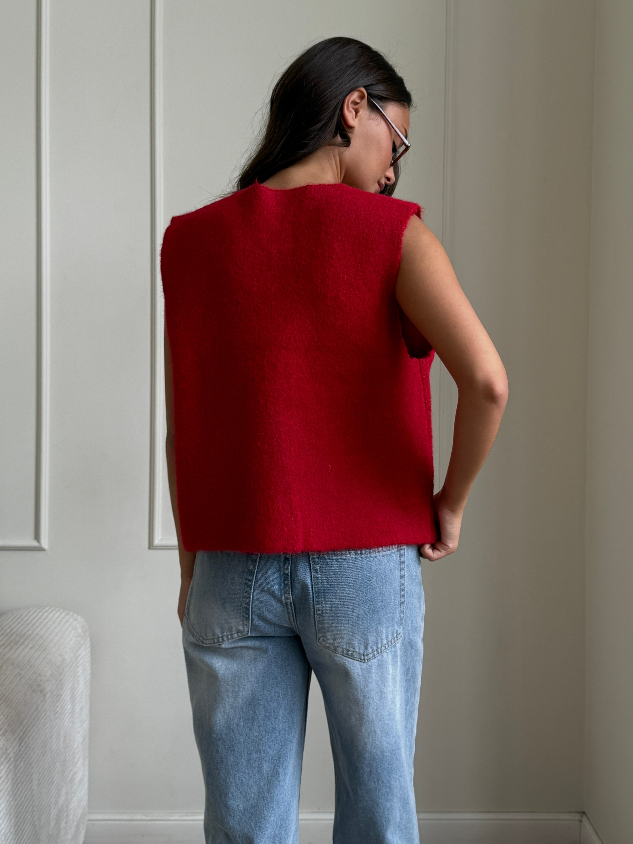 6. Фотограф для брендов и индивидуальных фотосессий в Москве