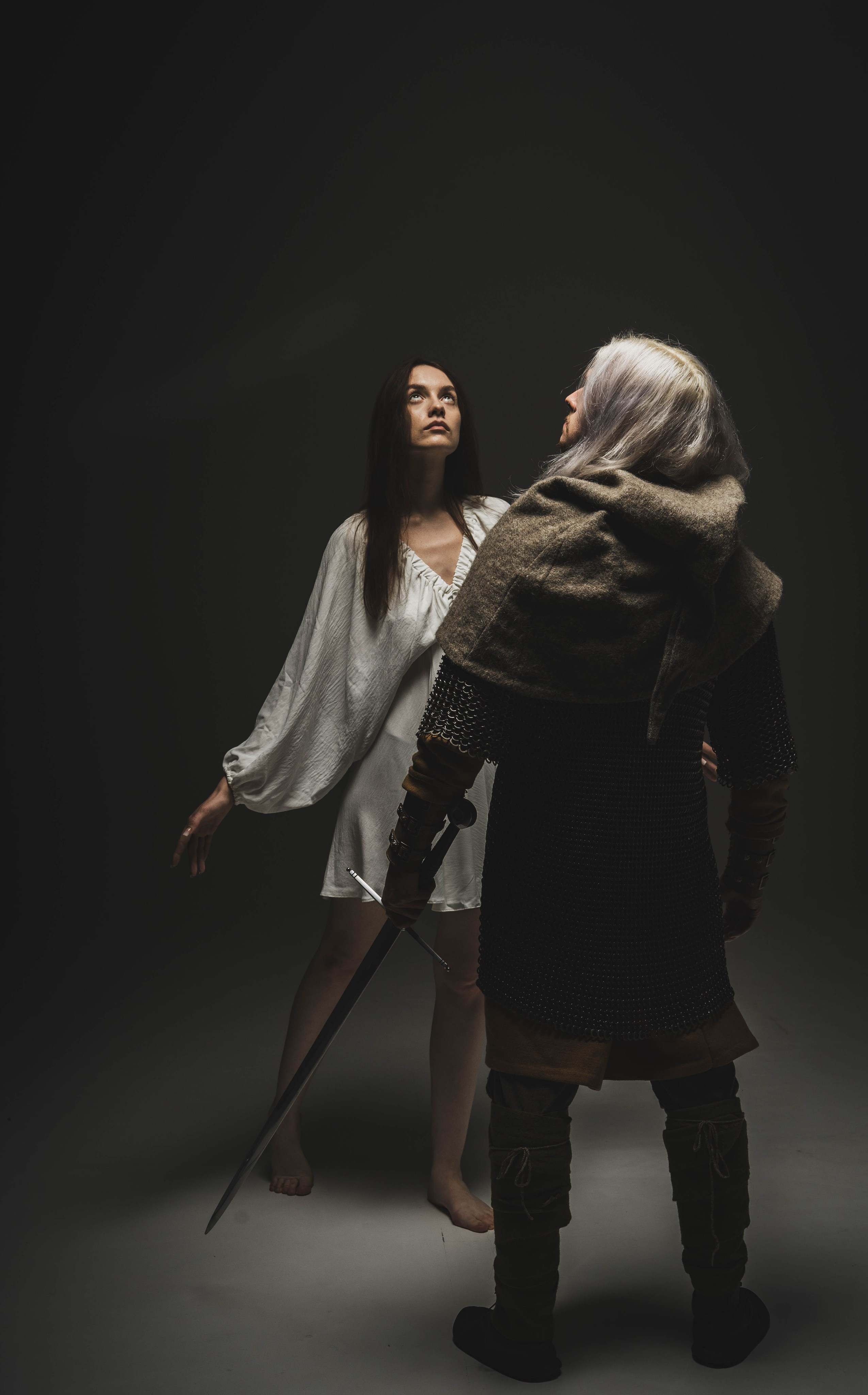 Ведьмак и брукса. Ab extra