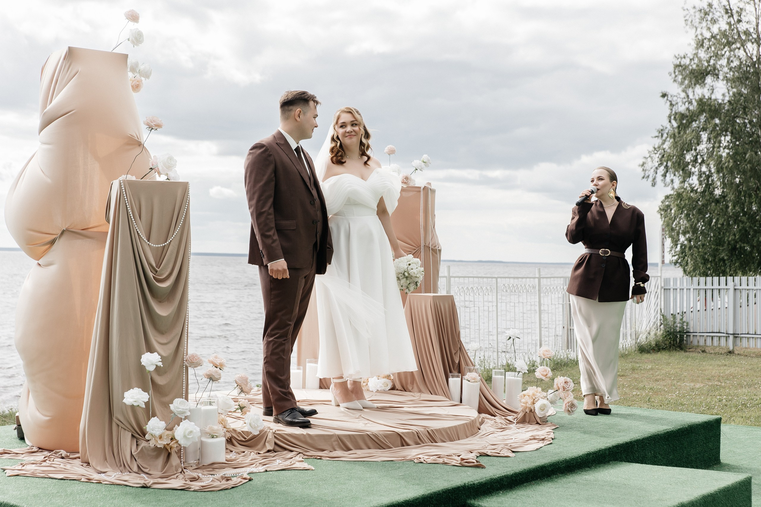 А | А. Любовь, танцы и котики 🐾. Свадебный фотограф Настя Шелл г. Череповец