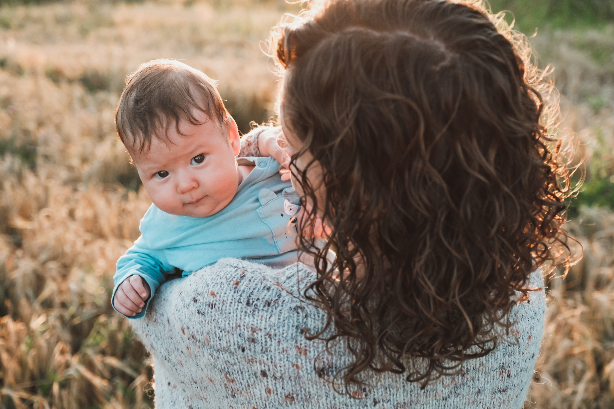 Женя, Ксюша и Паша в пшеничном поле. Семейный фотограф в Москве Светлана Потемкина