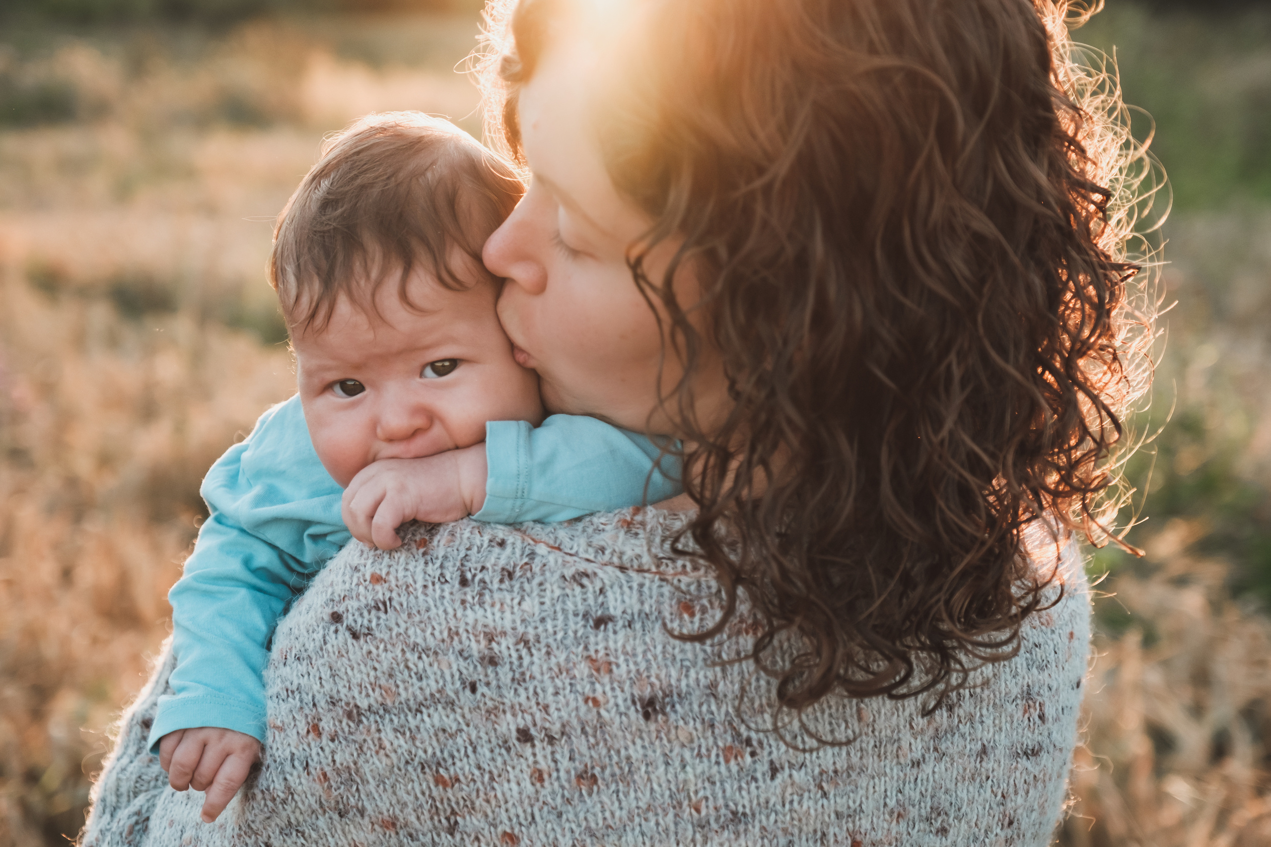 Женя, Ксюша и Паша в пшеничном поле. Семейный фотограф в Москве Светлана Потемкина