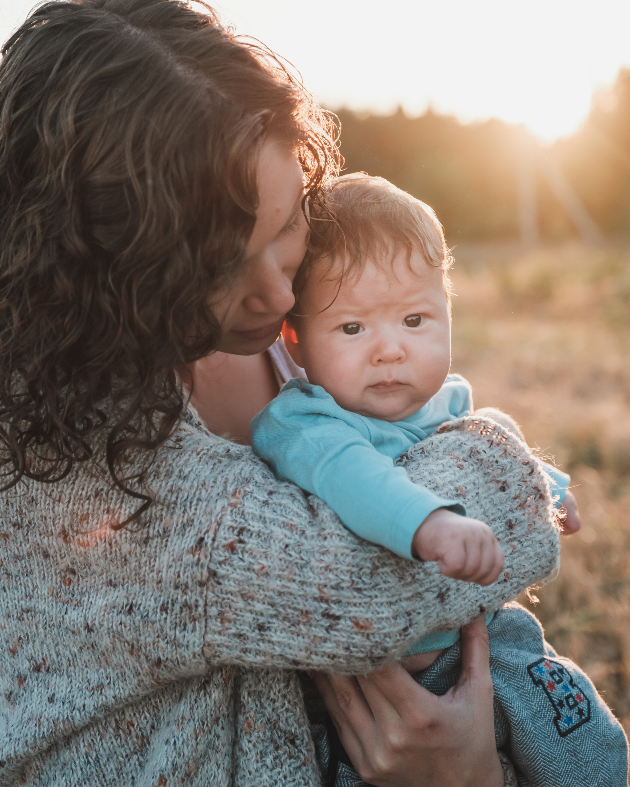 Женя, Ксюша и Паша в пшеничном поле. Семейный фотограф в Москве Светлана Потемкина