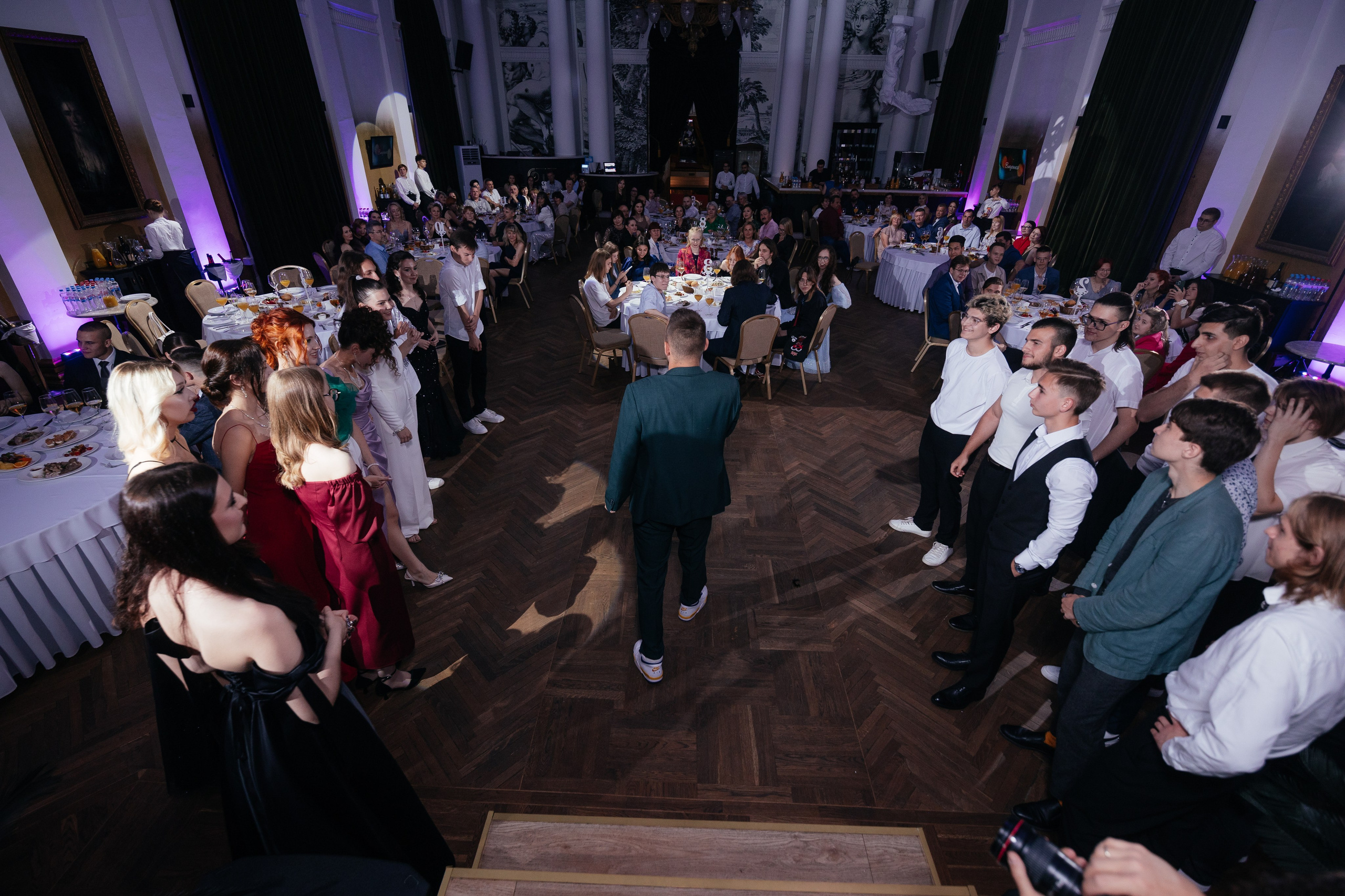 Выпускной 11 класс. Фотограф Крохин Олег