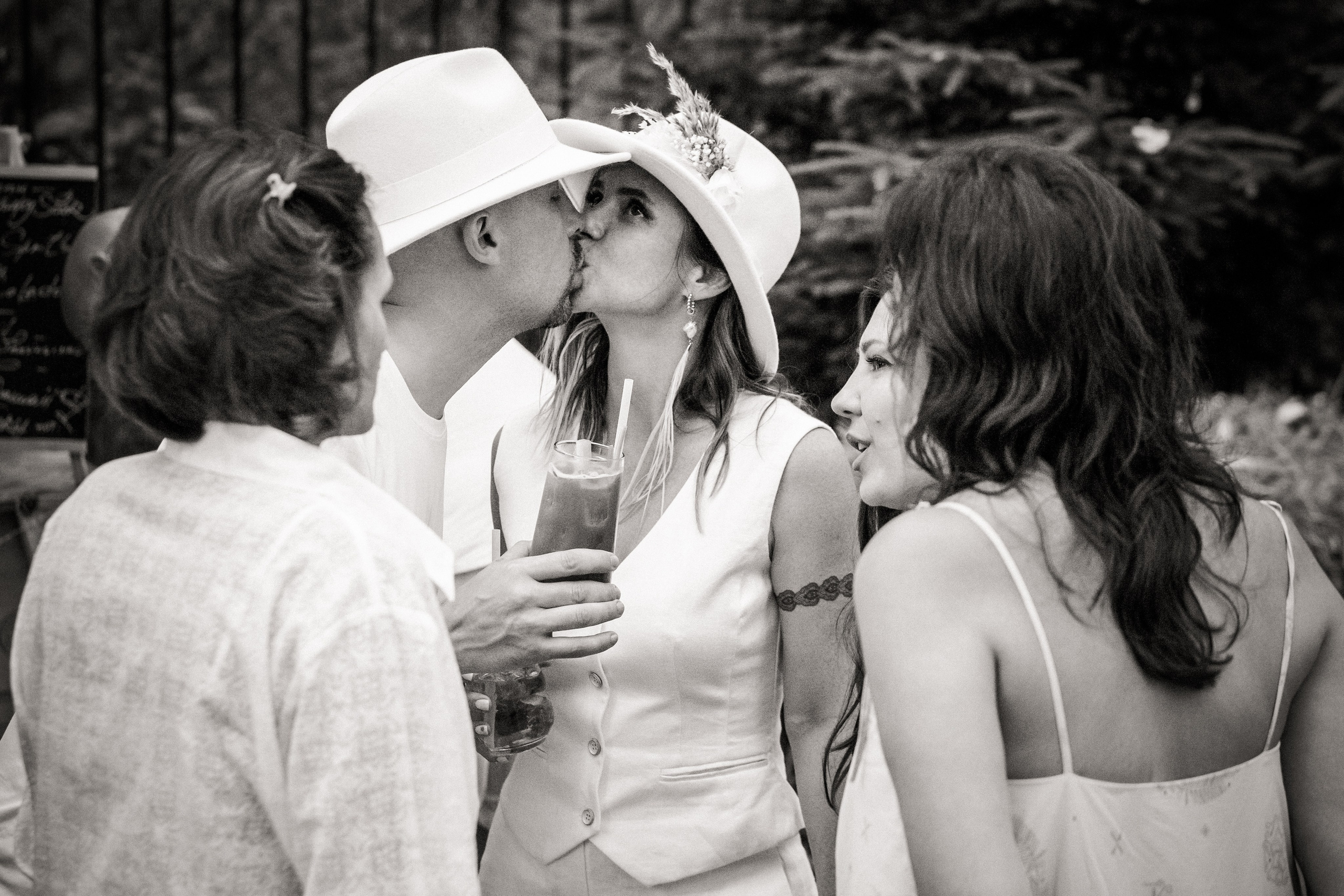 Свадебная фотосъемка в загородном отеле «LaFa». Свадебный и семейный фотограф в Москве и Подмосковье Лариса Козлова