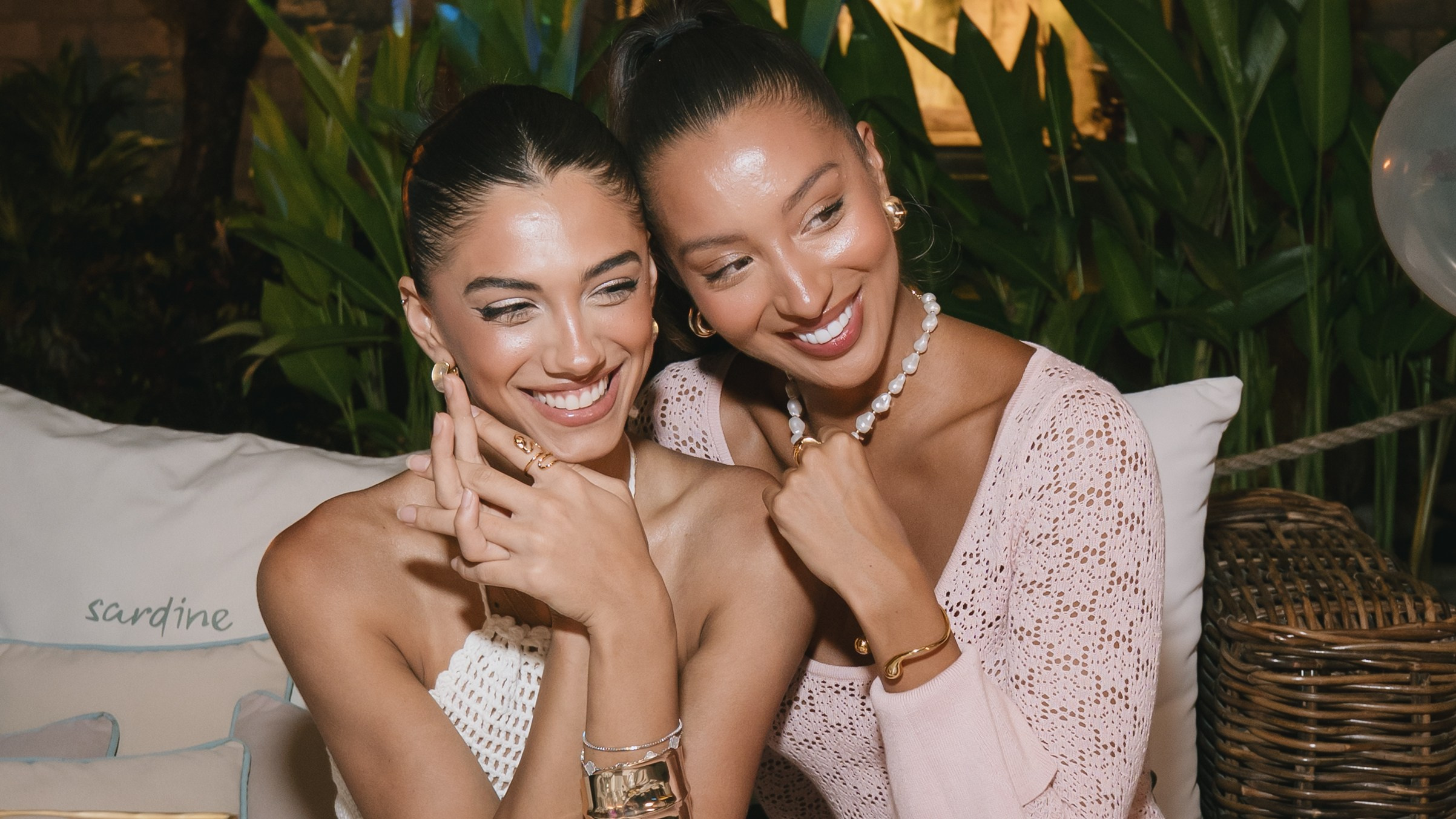 Nuamore, a jewelry and accessories brand activation event. Сергей Зворыгин