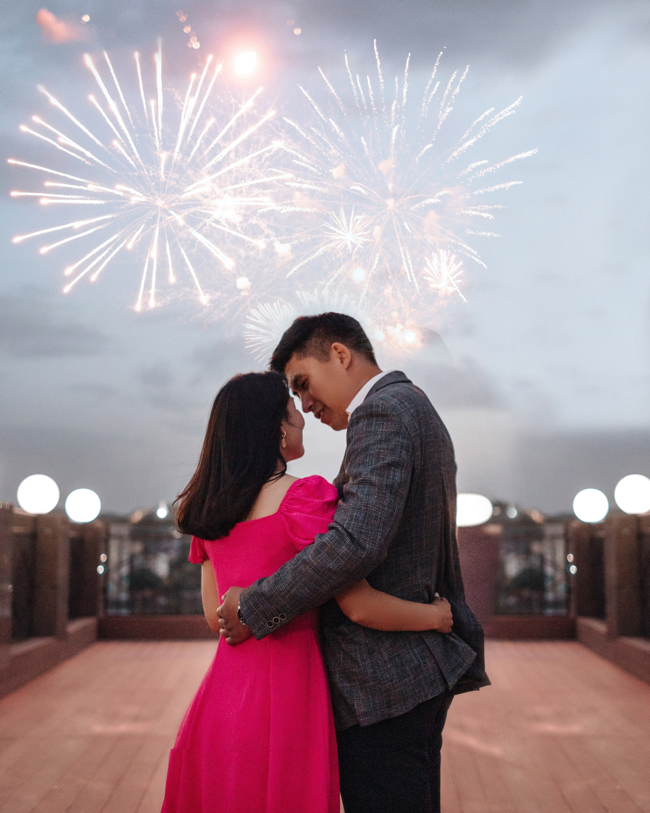 Предложение руки и сердца на крыше. Репортажный и портретный фотограф в Астана
