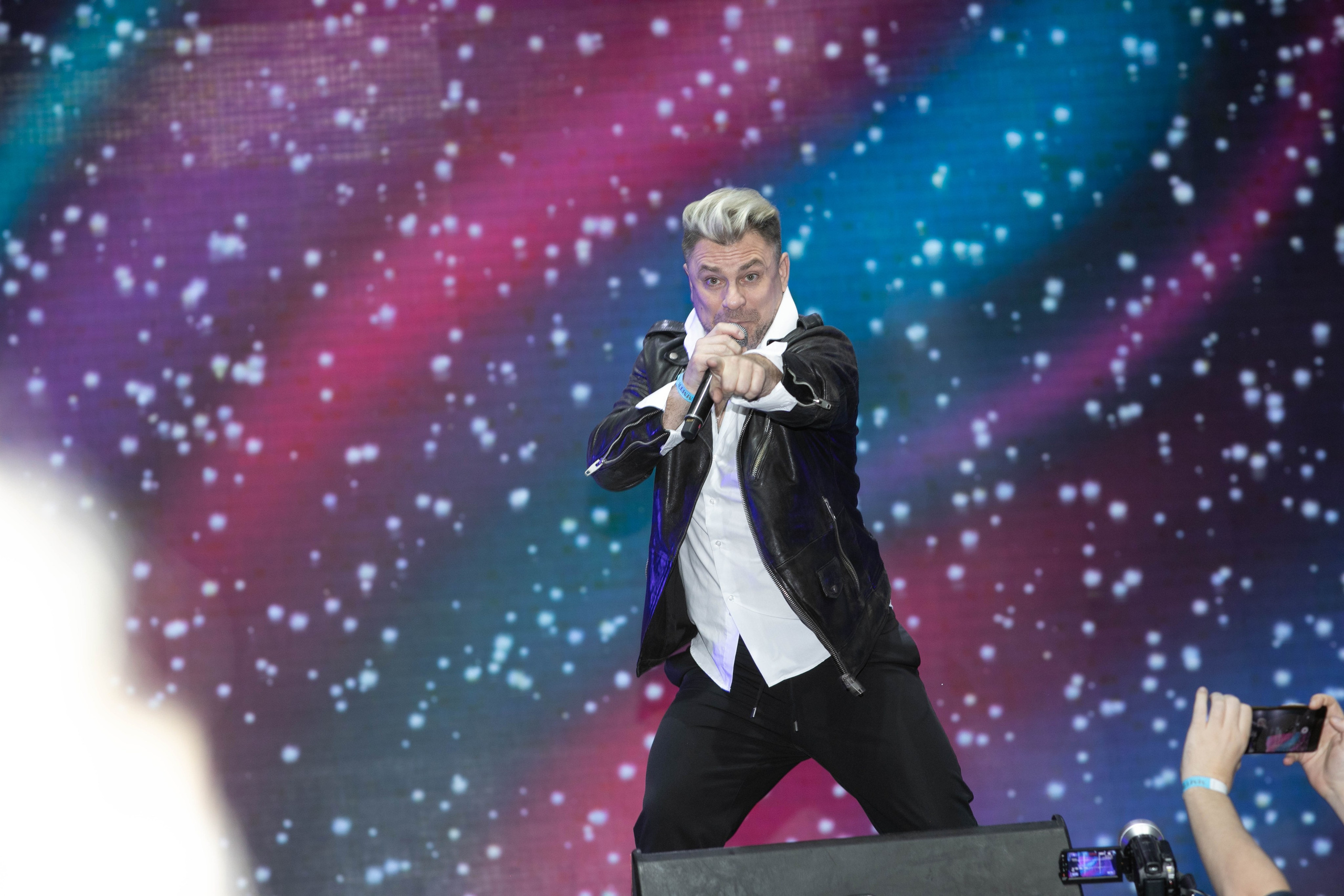 ММTV новый год 2024. Art photographer Nino