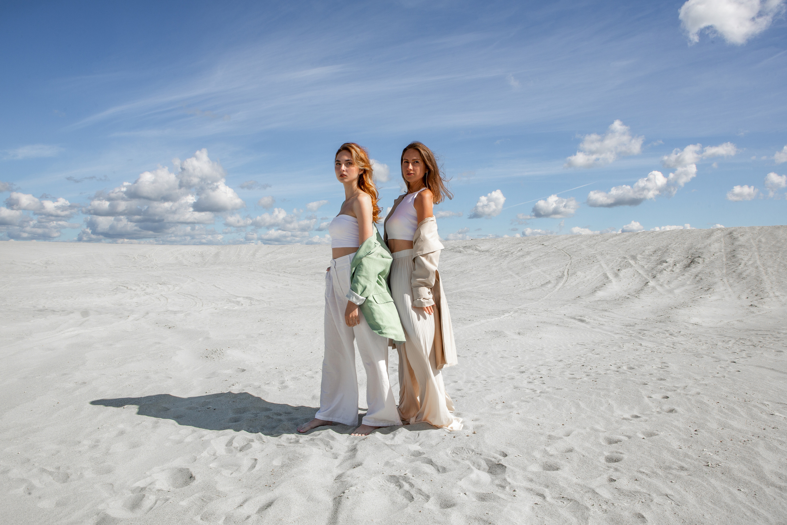 Двое в пустыне. Фотограф Екатерина Голицына