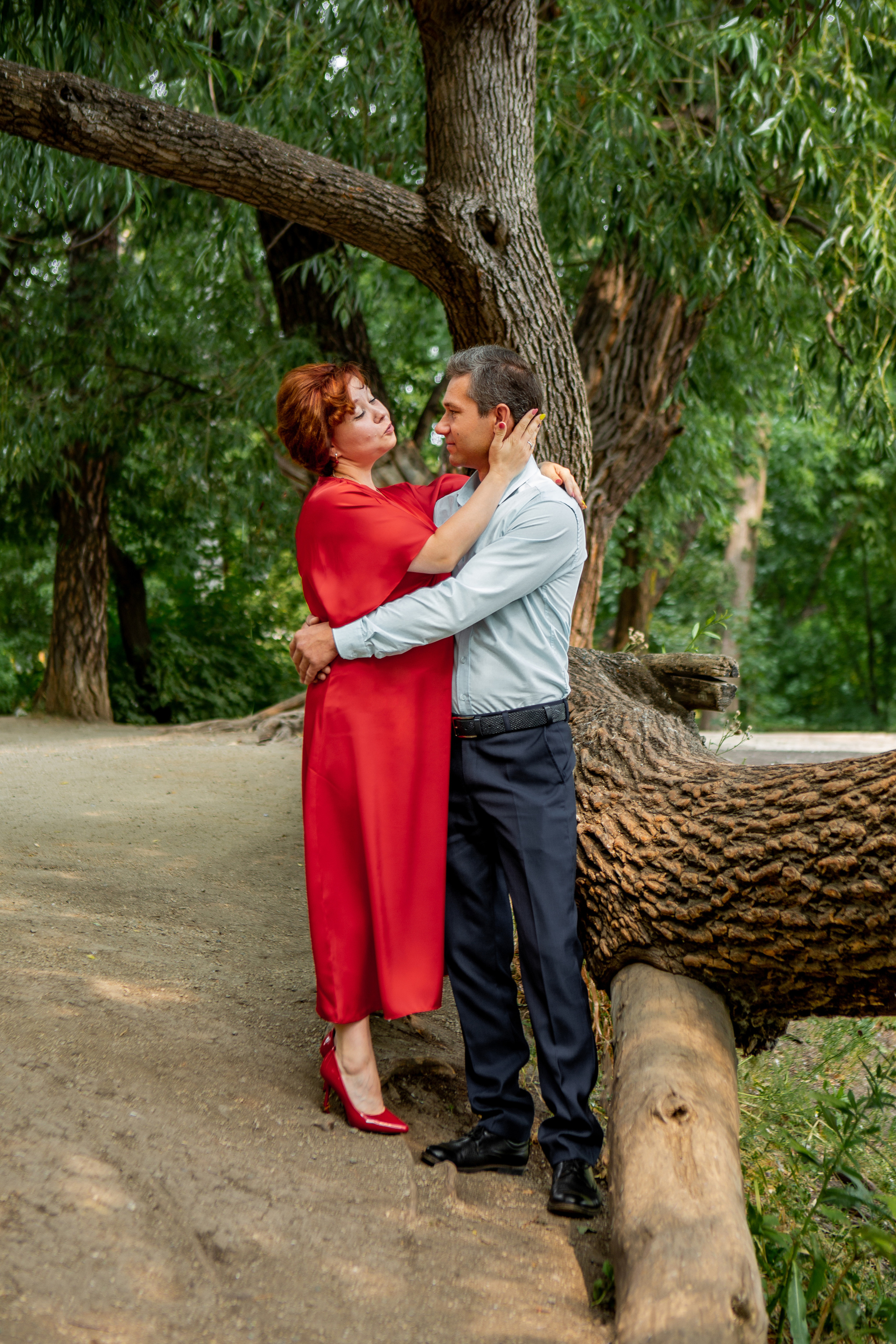 Влюбленные в парке. Фотограф Екатерина Голицына