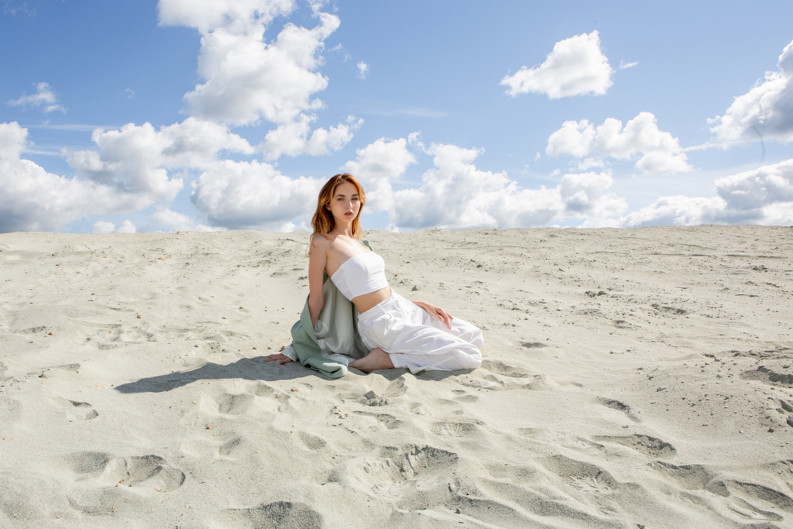 Двое в пустыне. Фотограф Екатерина Голицына