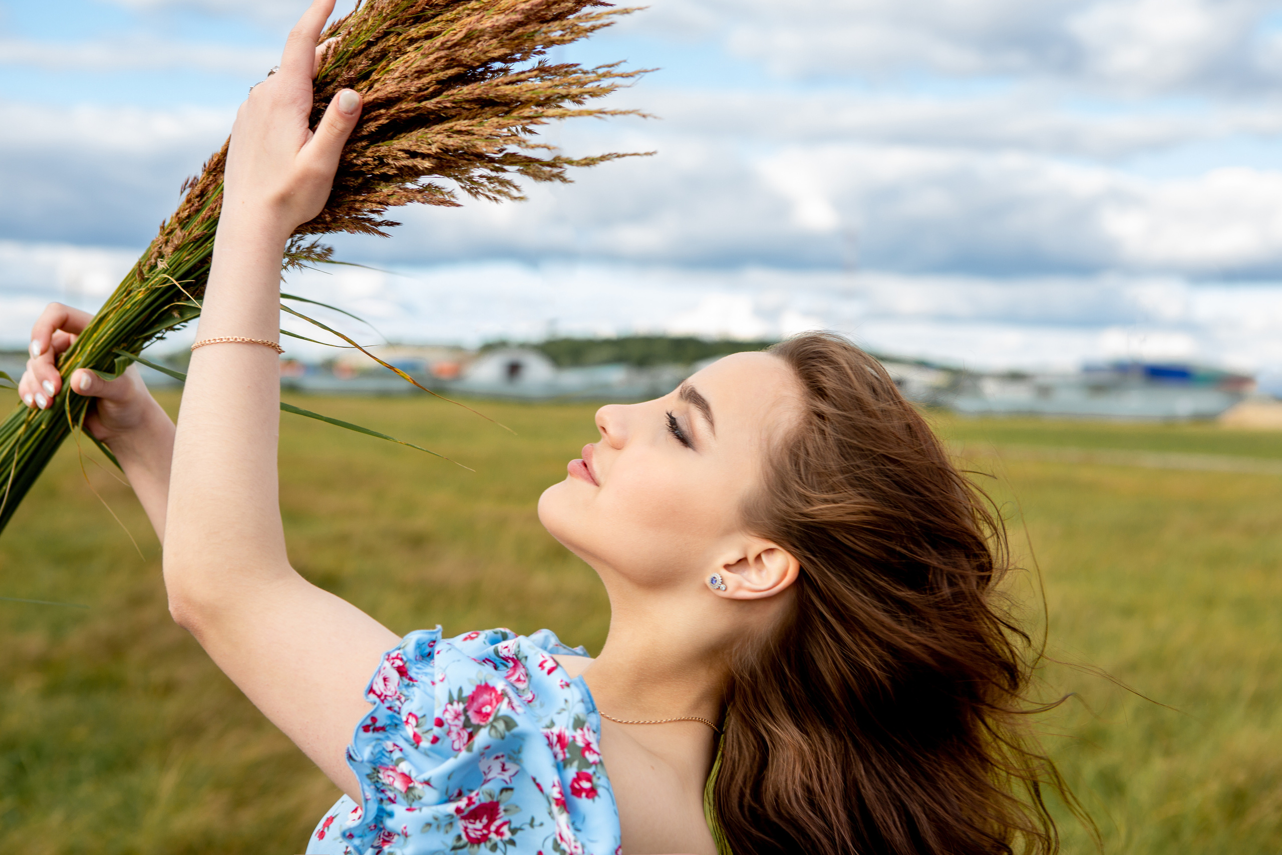 В поле. Фотограф Екатерина Голицына