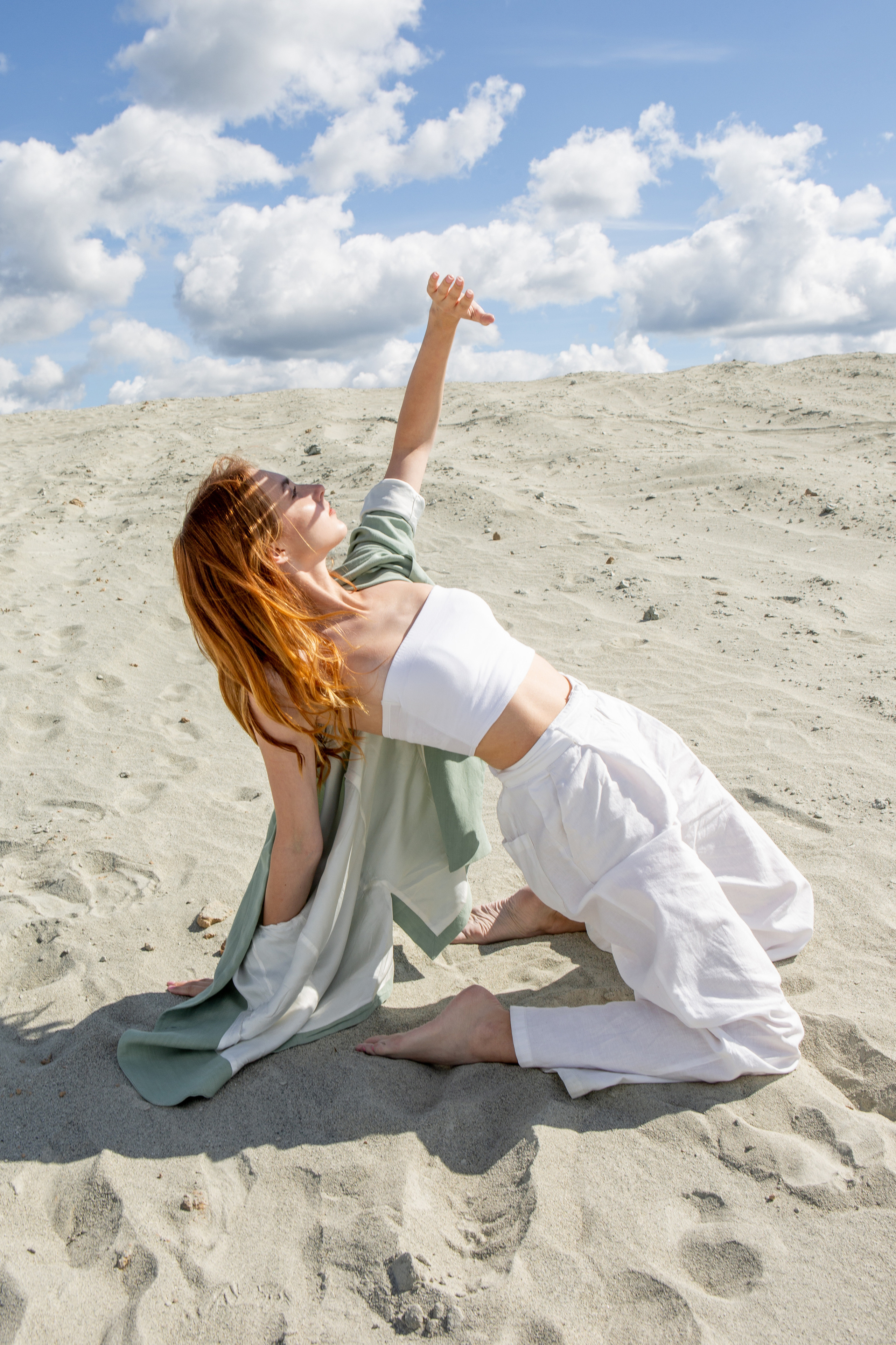 Двое в пустыне. Фотограф Екатерина Голицына