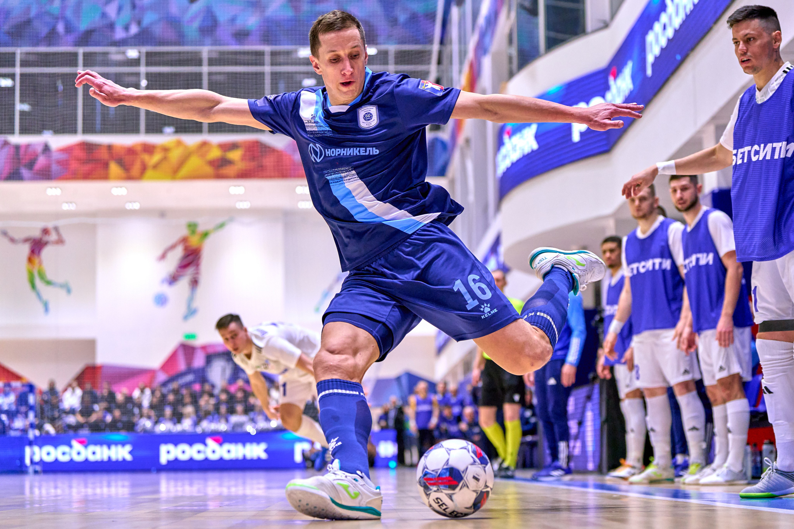 СПОРТ. MAKSIM ZVEREV