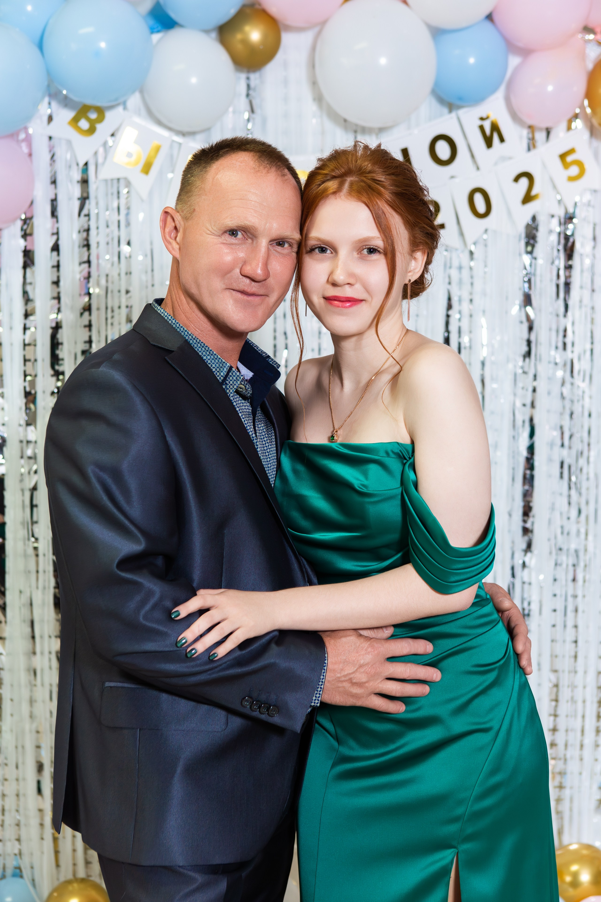 ФОТОСЕССИЯ С РОДИТЕЛЯМИ ВЫПУСКНОЙ 2025 9 ШКОЛА Г.МЦЕНСК. Профессиональный фотограф в Мценске и Орловской области