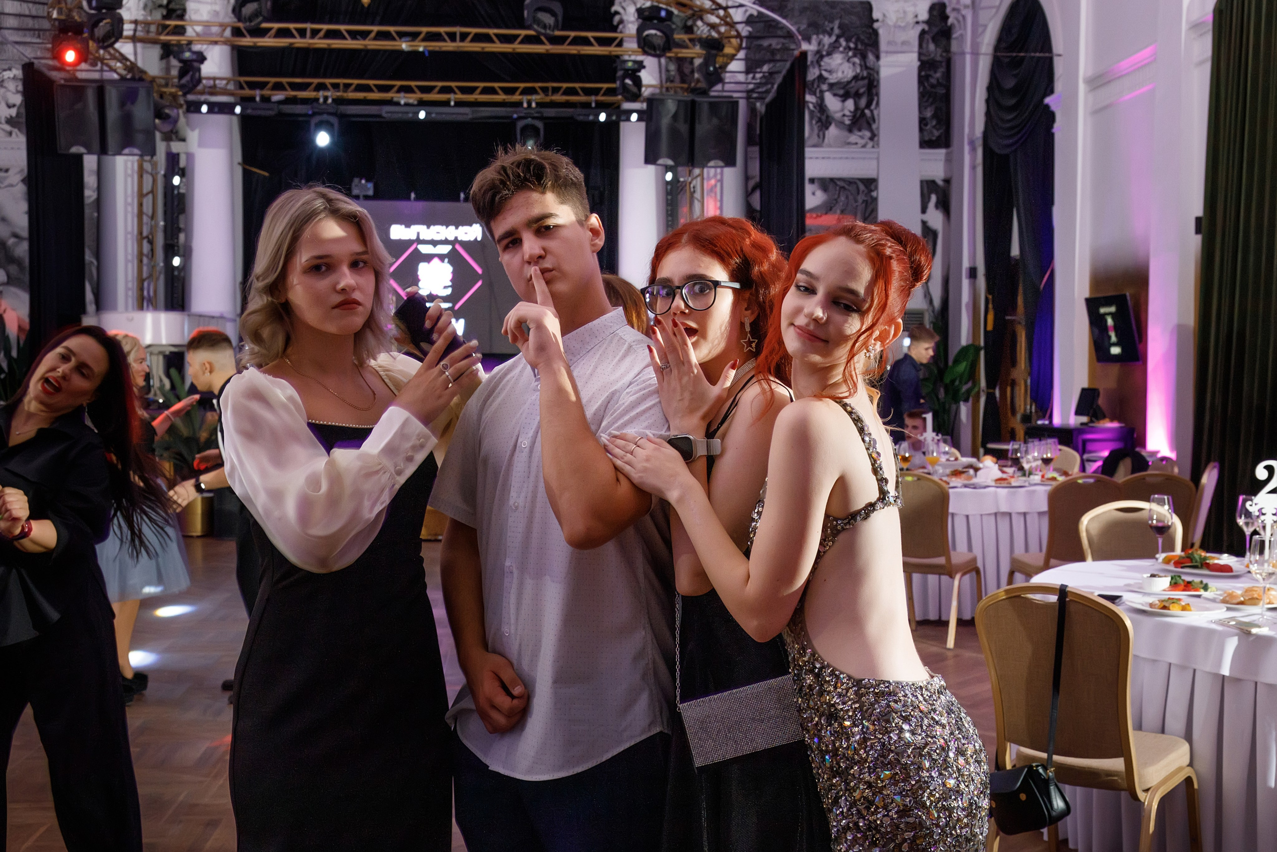 Выпускной, 11А. Татьяна Мирзоян