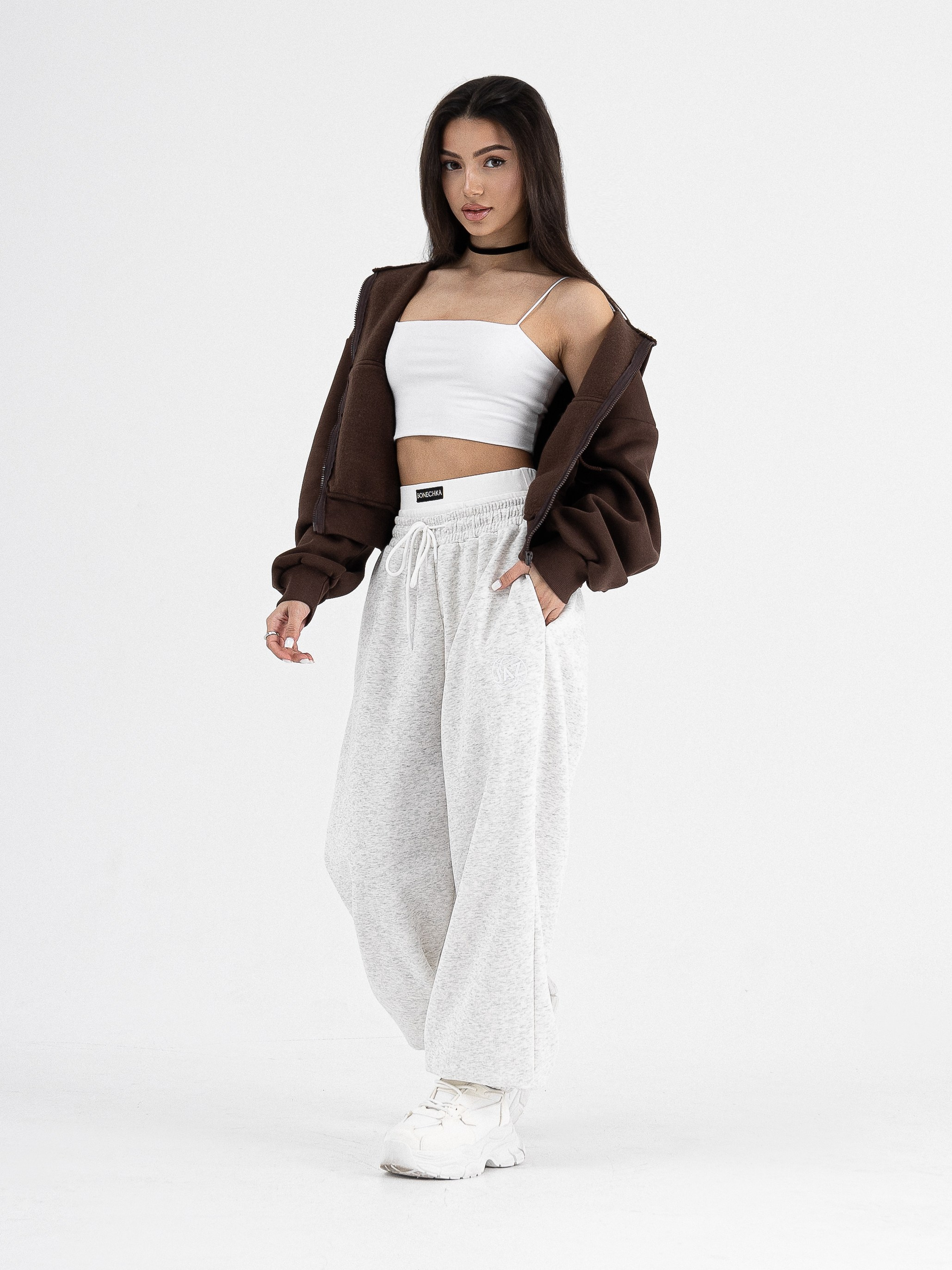 Яна. Фото для маркетплейсов в самых сочных локациях города Сочи