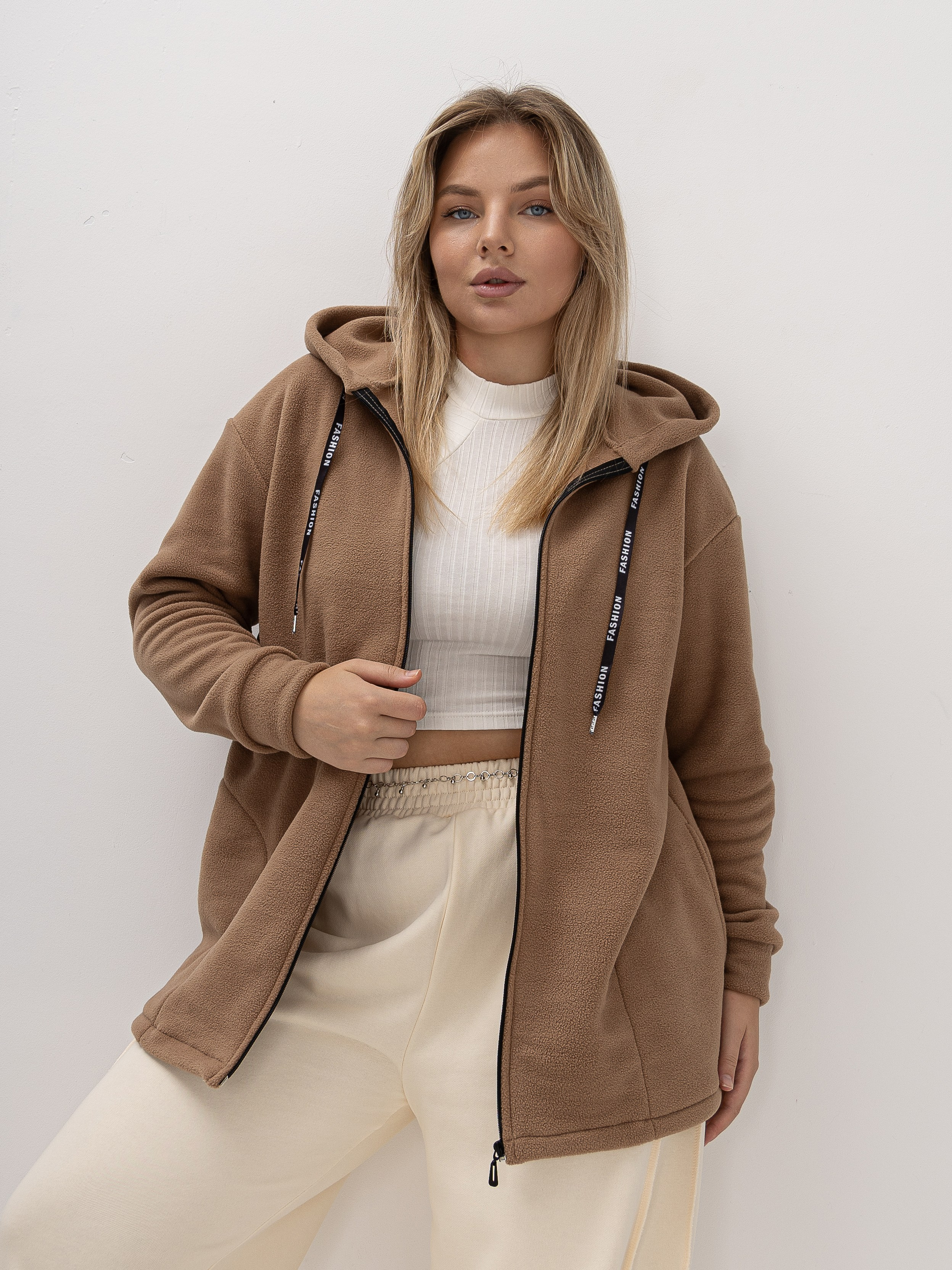 Настя. Фото для маркетплейсов в самых сочных локациях города Сочи