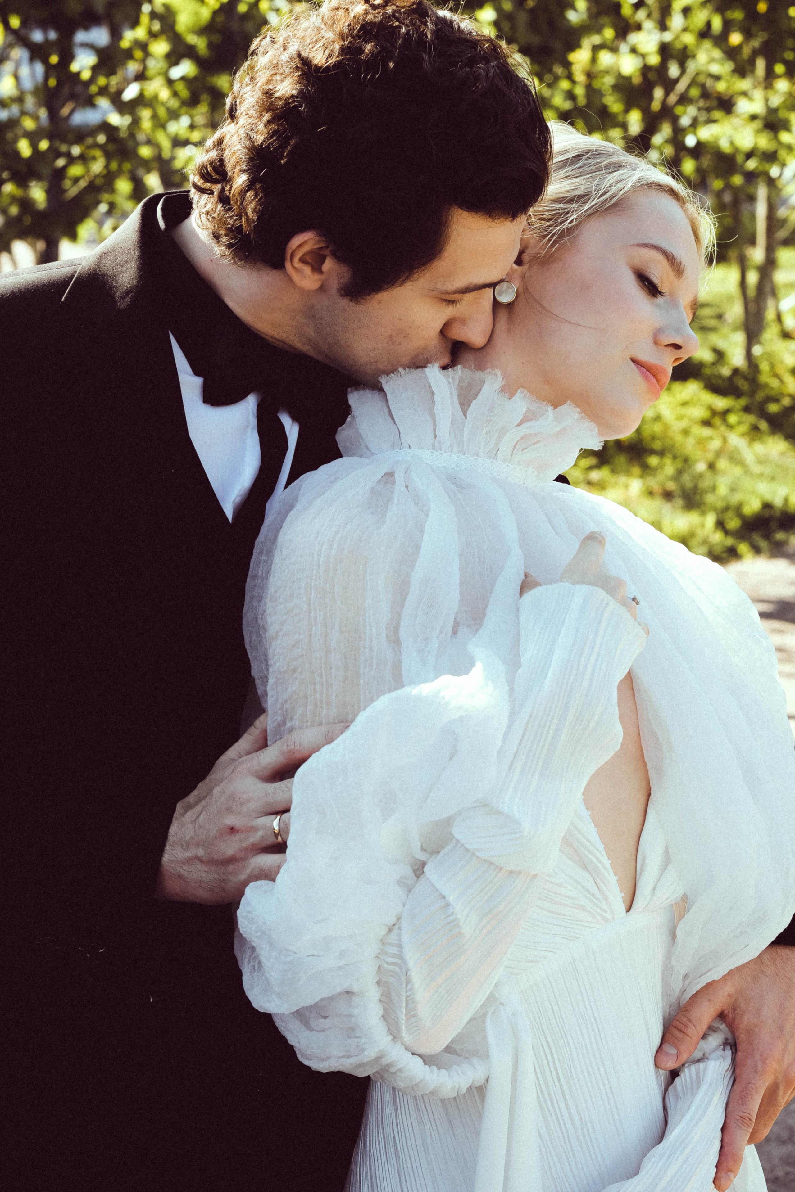 СВАДЕБНАЯ СЬЕМКА В ПАРКЕ ОРАНИЕНБАУМ. Профессиональный фотограф, Санкт-Петербург — Виктория Богомолова