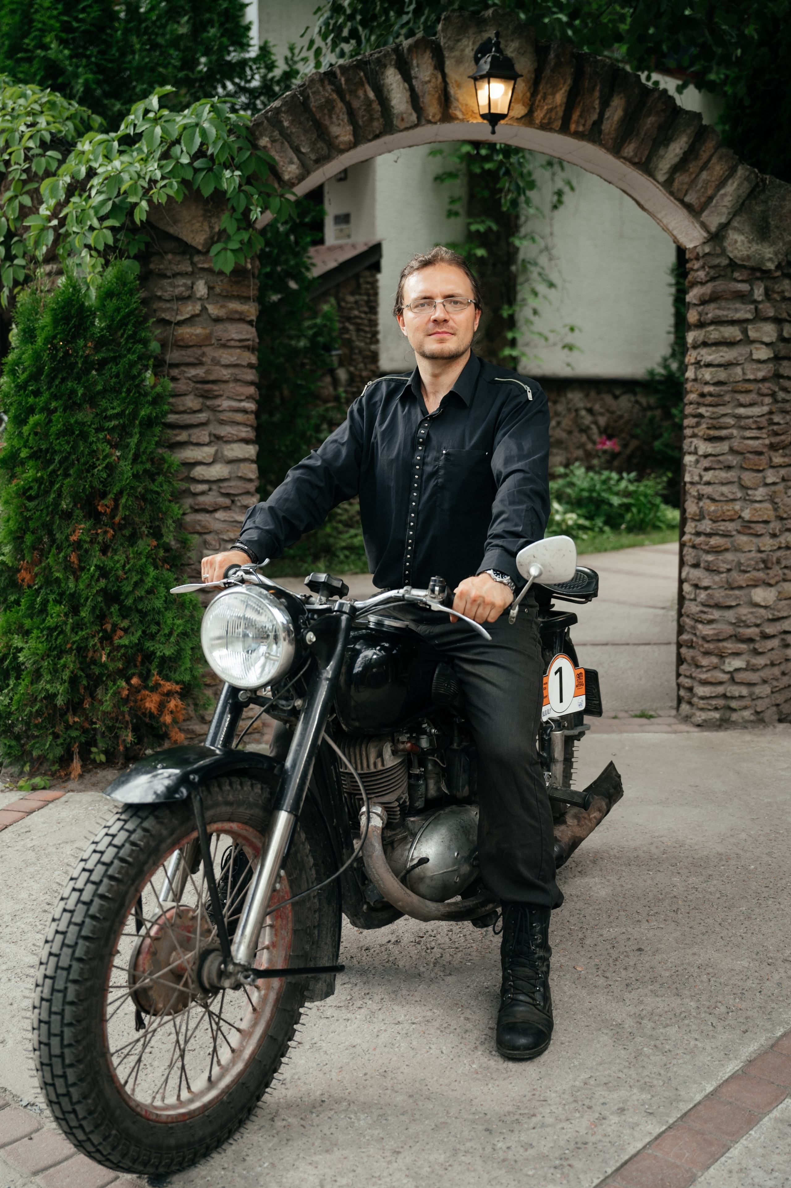 Никита и Фаина. Свадебный и студийный фотограф Ирина Котикова