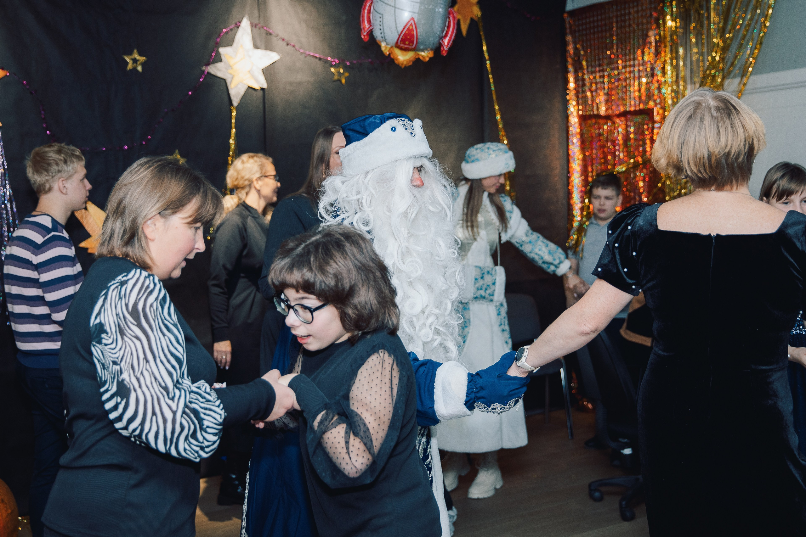 23.12 Особенная елка для фонда «Мы тоже тут». Фотограф в Санкт-Петербурге Алена Сертакова